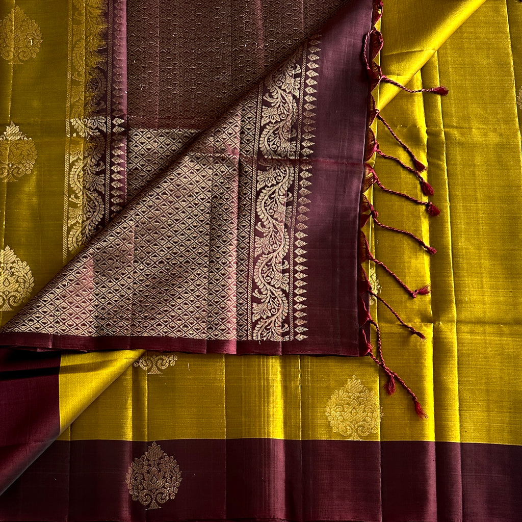 Chartreuse Violet Saree Antique Gold Buta Diamond Lattice Paisley Border