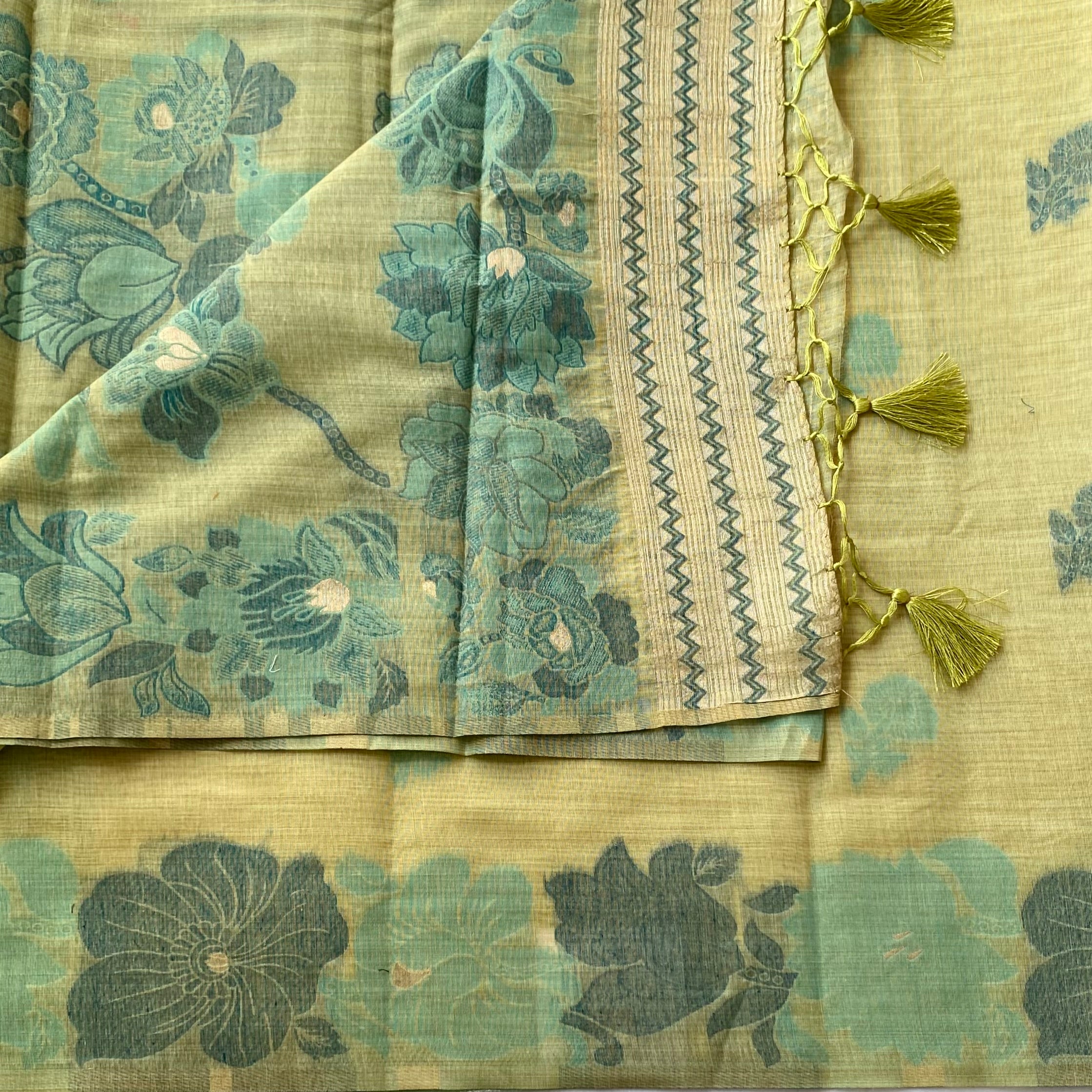Pistachio Teal Floral Linen Saree With Tassel Pallu For Casual