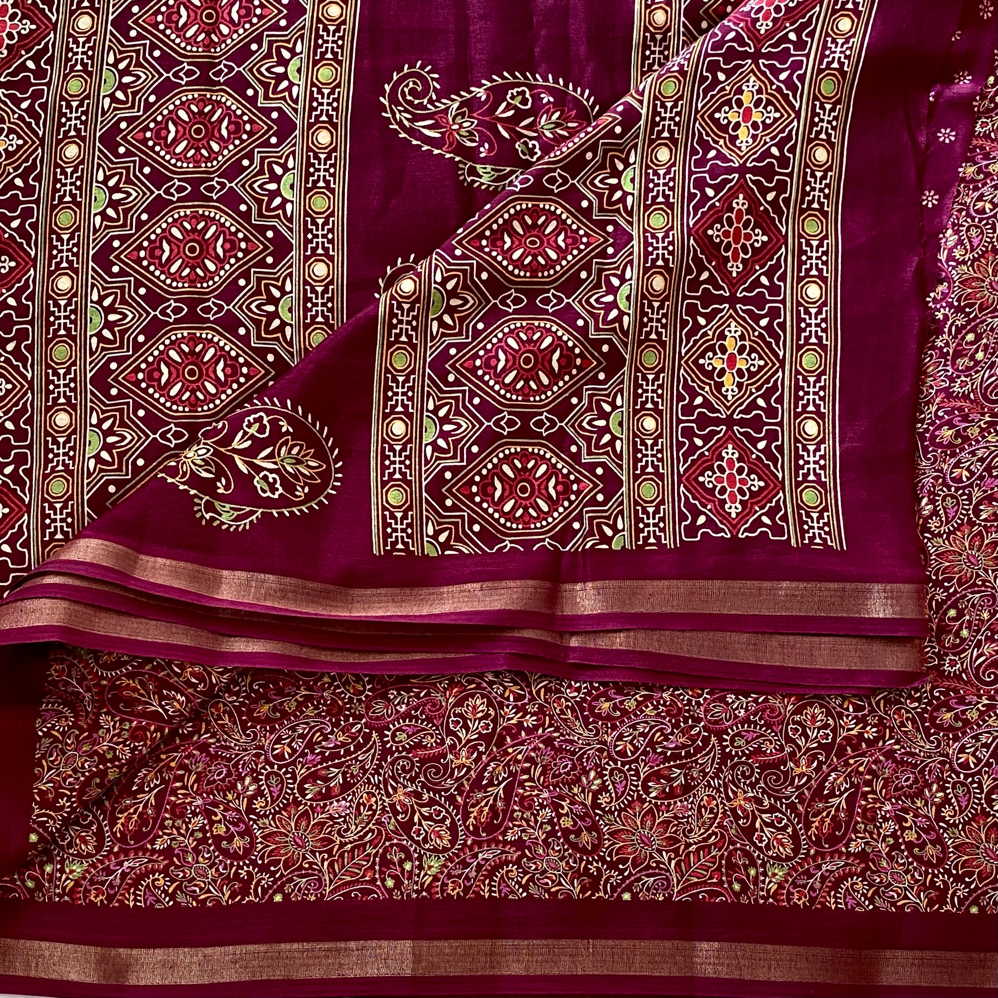 Wine beauty With Printed Soft Paisley Cotton Elegance