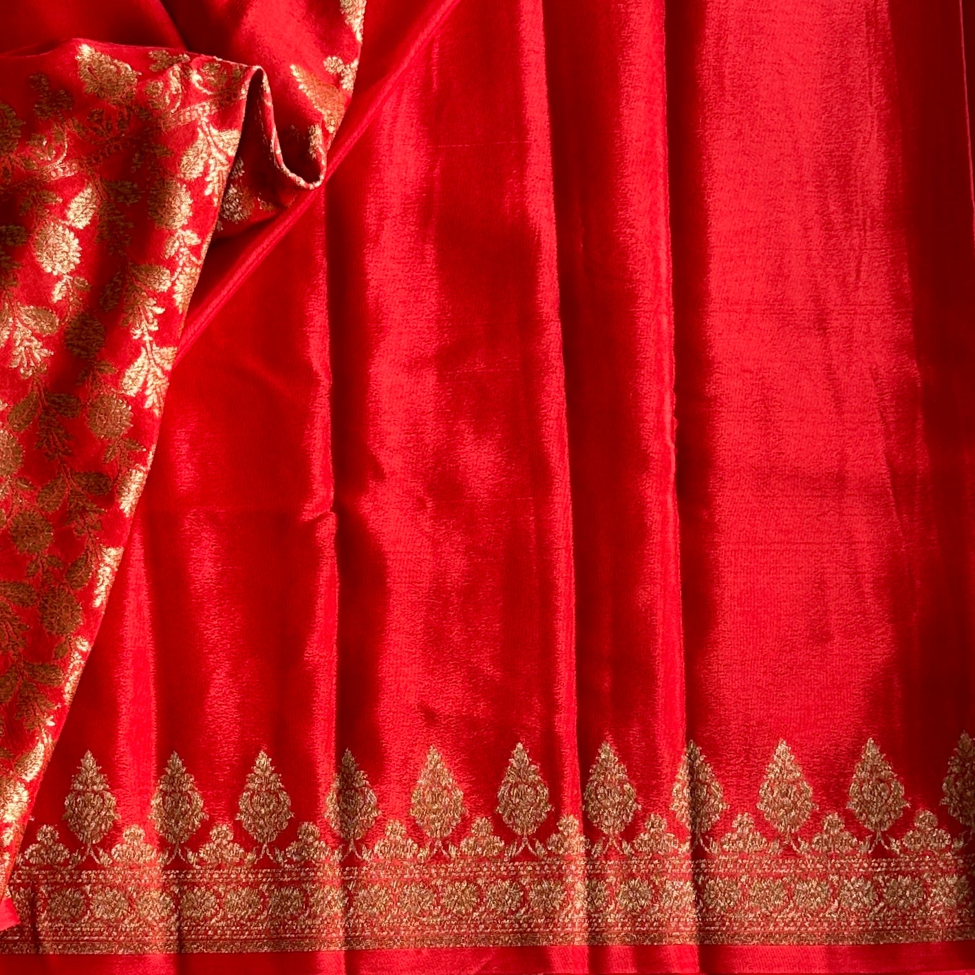 Scarlet Banarasi Soft Crepe with Antique Gold Woven Floral Border