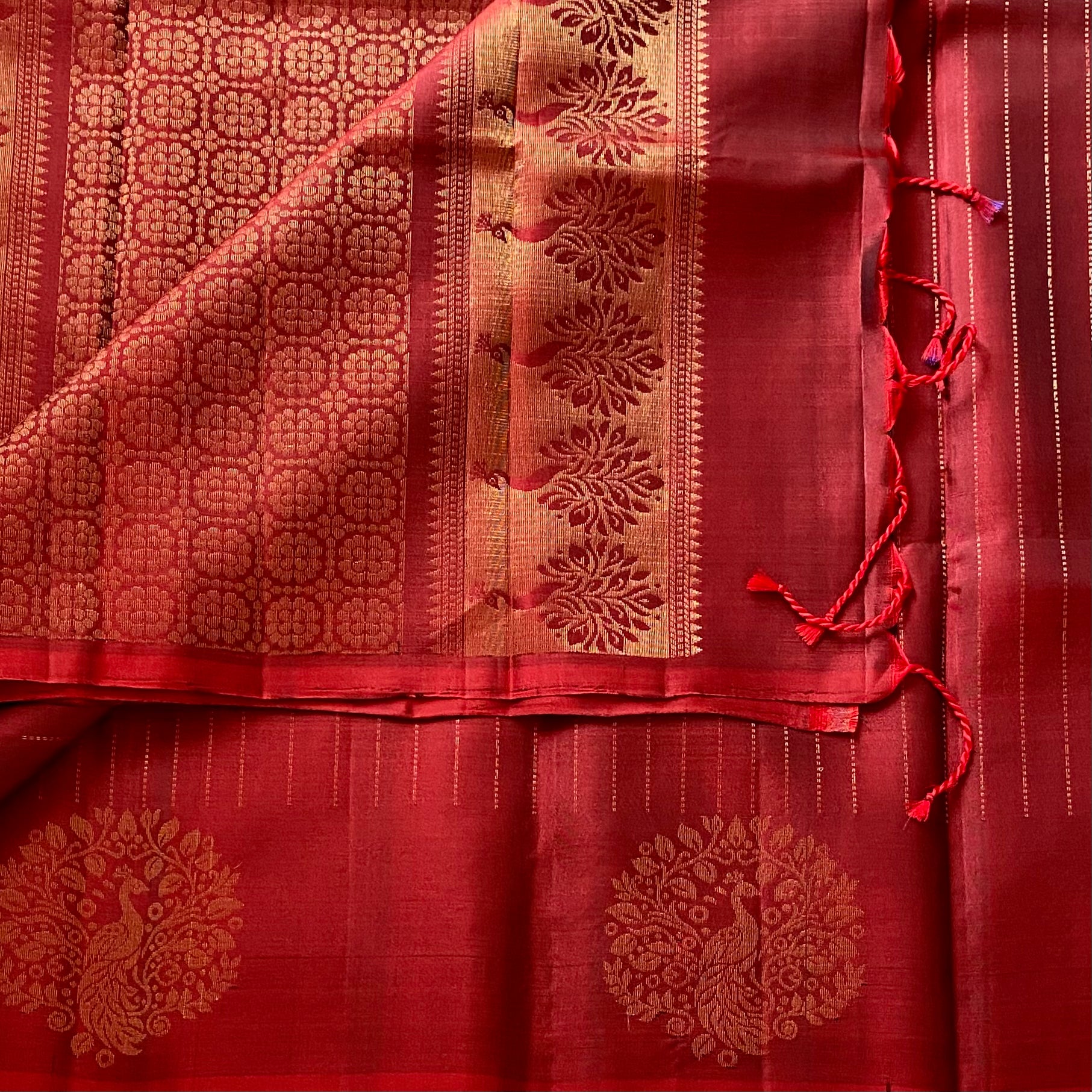 Deep Maroon Designer Pure Silk Saree With Metallic Gold Pallu