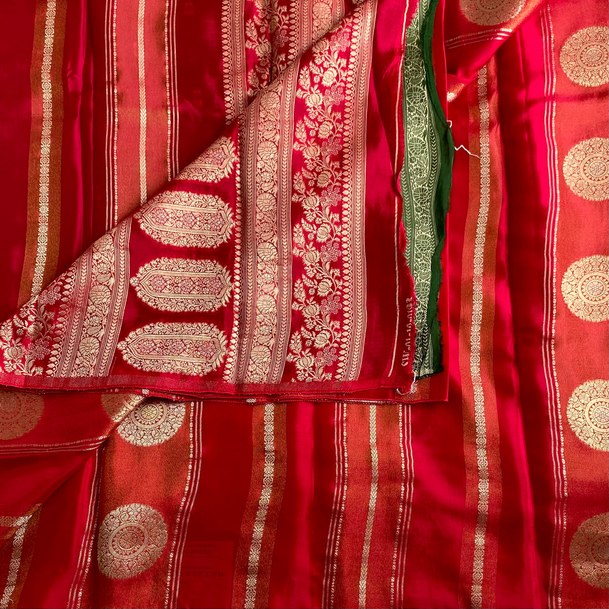 Shades of Red Soft Crepe Silk Saree With Antique Gold Pallu