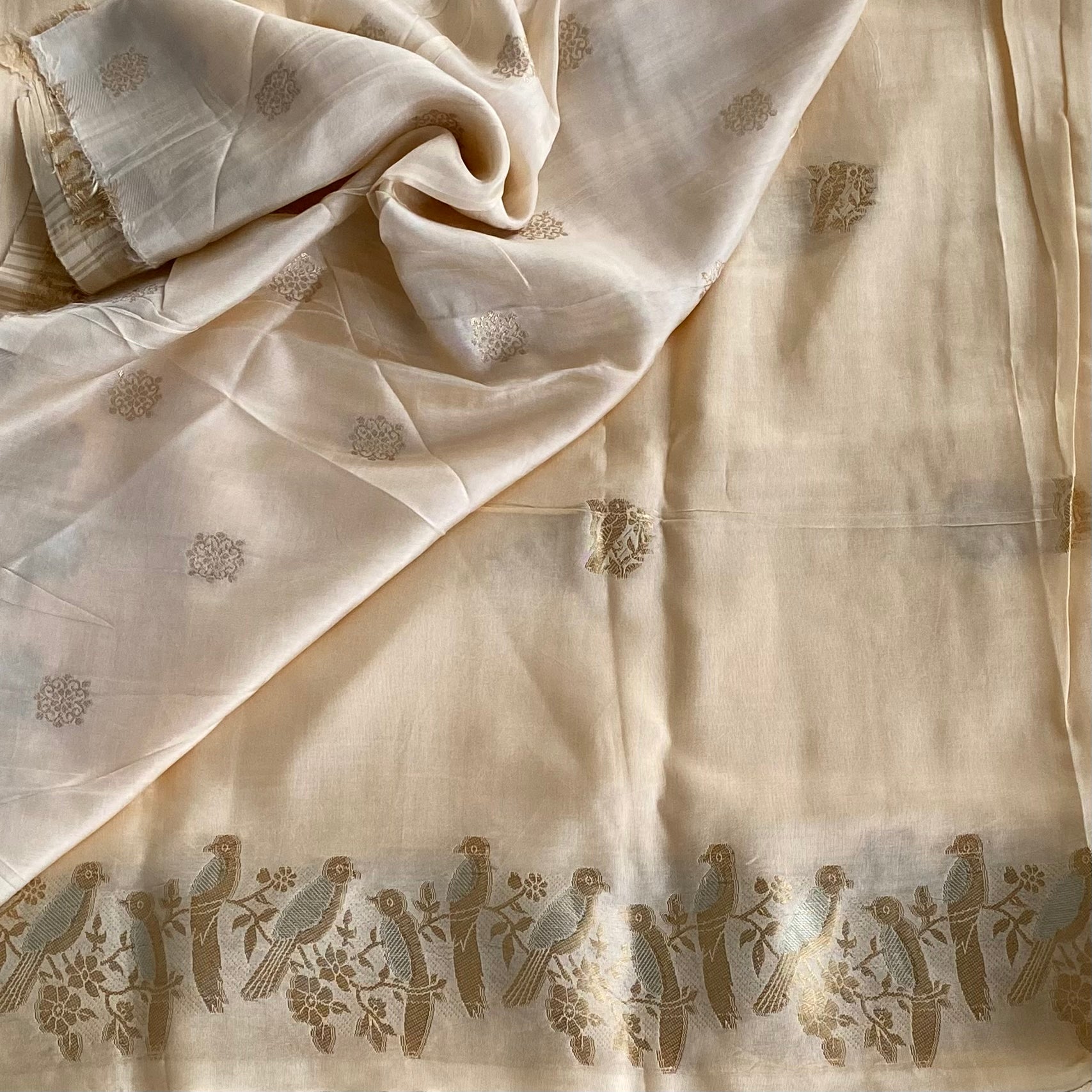Cream Silk Saree Gold Parrot Border Floral Buta Striped Pallu