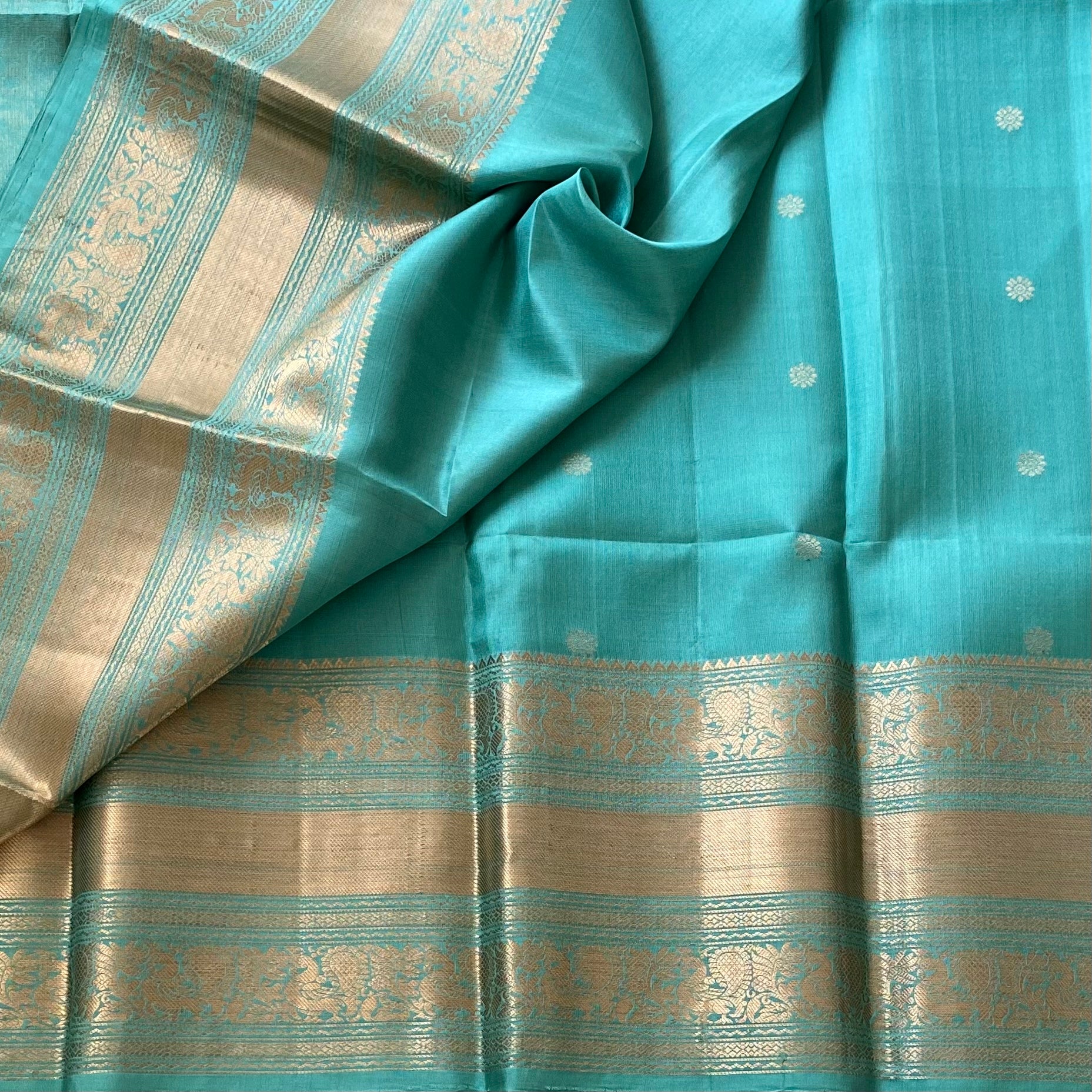 Sea Green Designer Pure Silk Saree Antique Gold Zari Border Contrast Pallu