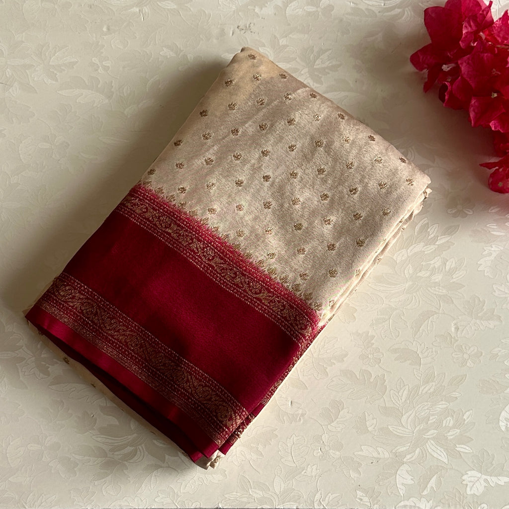 Cream Beige Banarasi Crepe Silk Saree With Wine Maroon Pallu