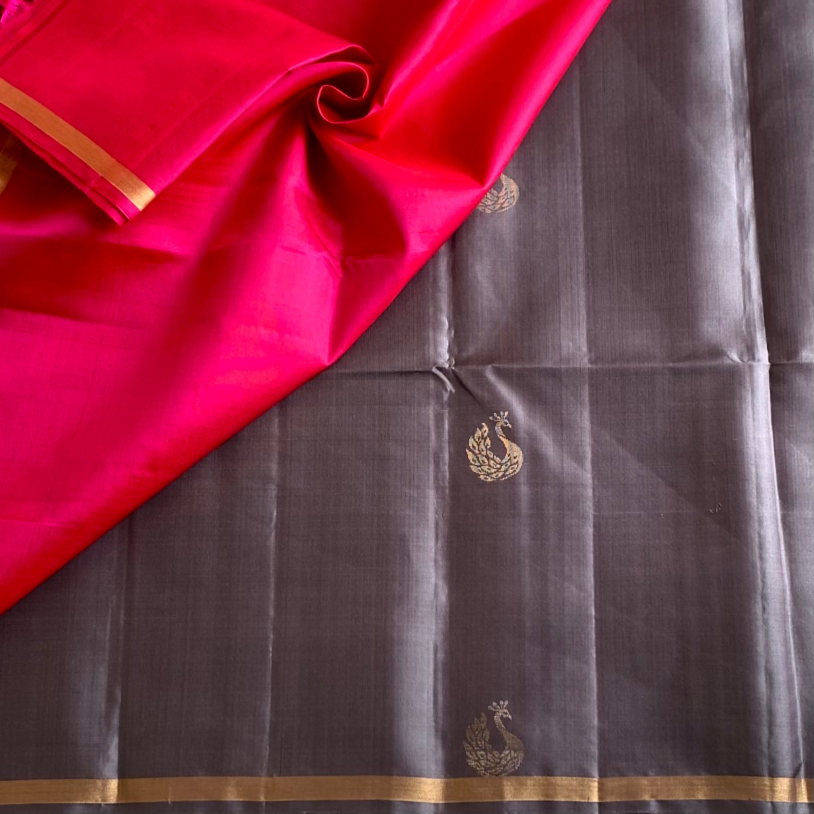 Charcoal Gray Designer Pure Silk Saree With Rani Pink Pallu