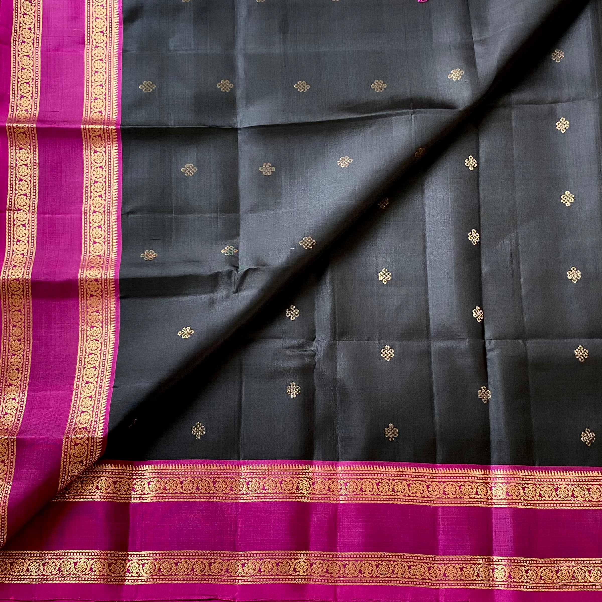 Stunner Black with magenta retta petta borders designer pure silk