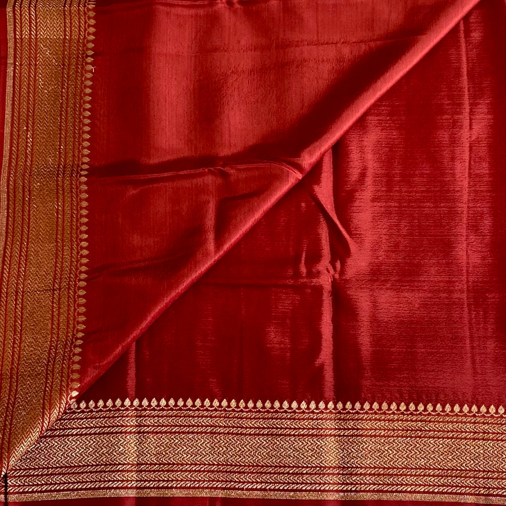 Deep Maroon Banarasi Crepe Silk Saree With Antique Gold Brocade