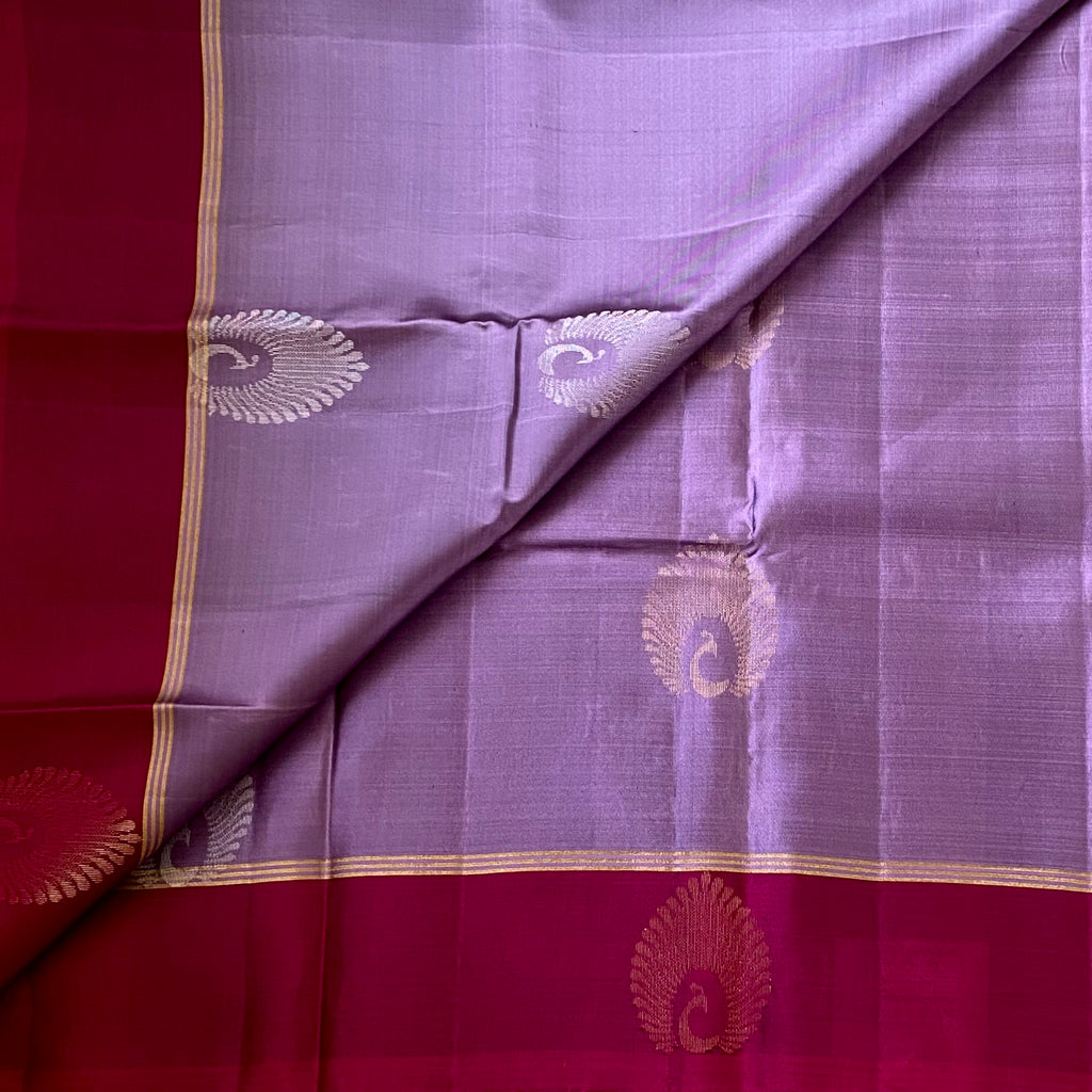 Lavender Magenta Silk Saree Gold Zari Paisley Traditional Weave Elegant