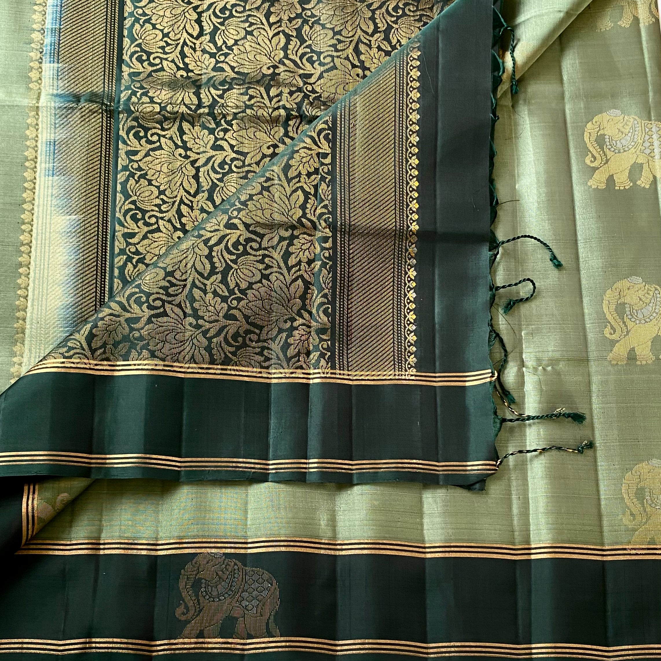 Deep metallic Mint Silk Saree Gold Brocade Pallu Elephant Border