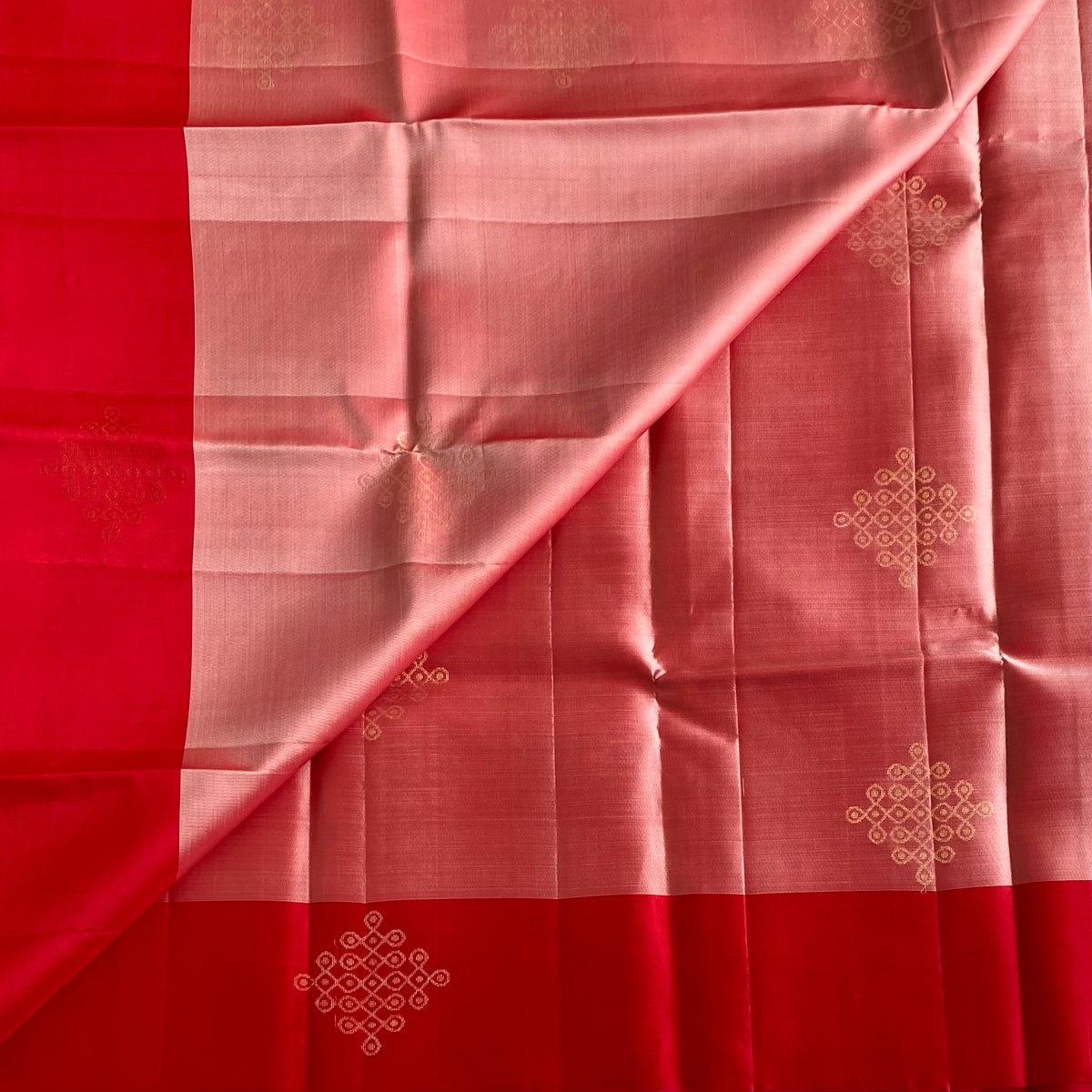 Blush Pink Kollam Designer Pure Silk Saree With Scarlet Red Pallu