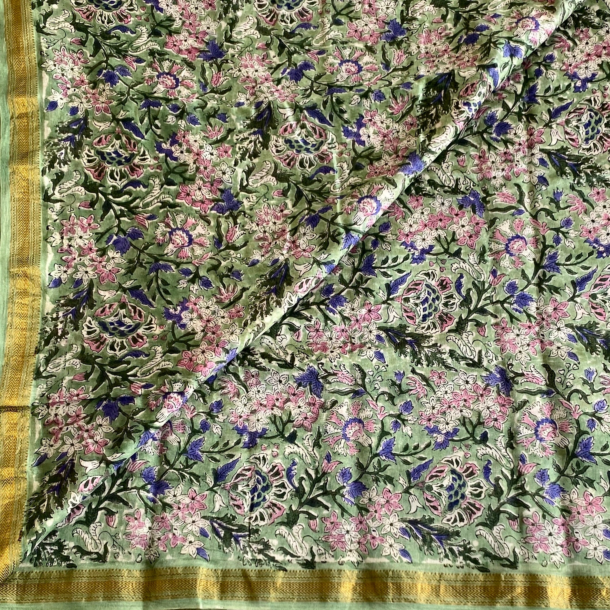 Sage Green Soft Tussar Silk Saree With Mauve Pink Pallu