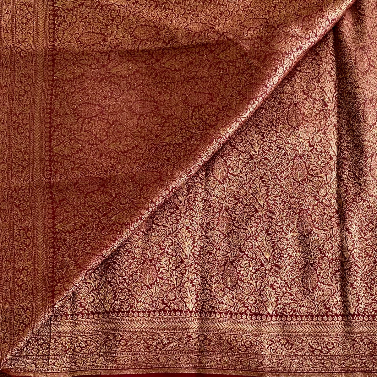 Banarasi Crepe Silk Deep Wine Maroon Saree With Metallic Gold Zari Woven Border