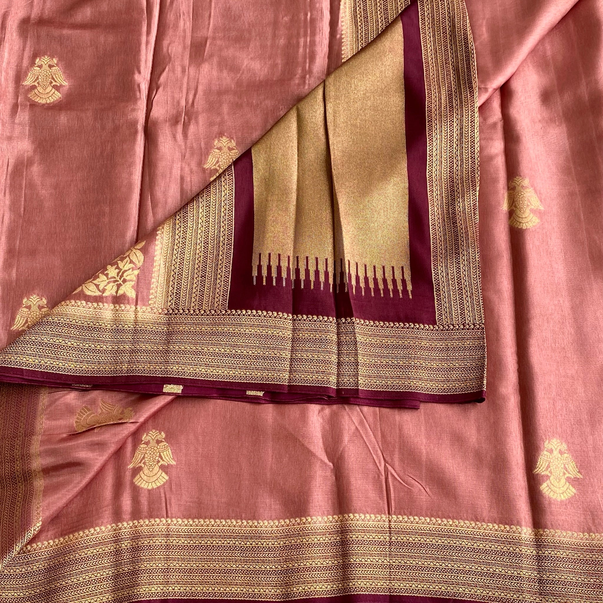 Dusty Rose Soft Tussar Silk Saree With Wine Maroon Pallu