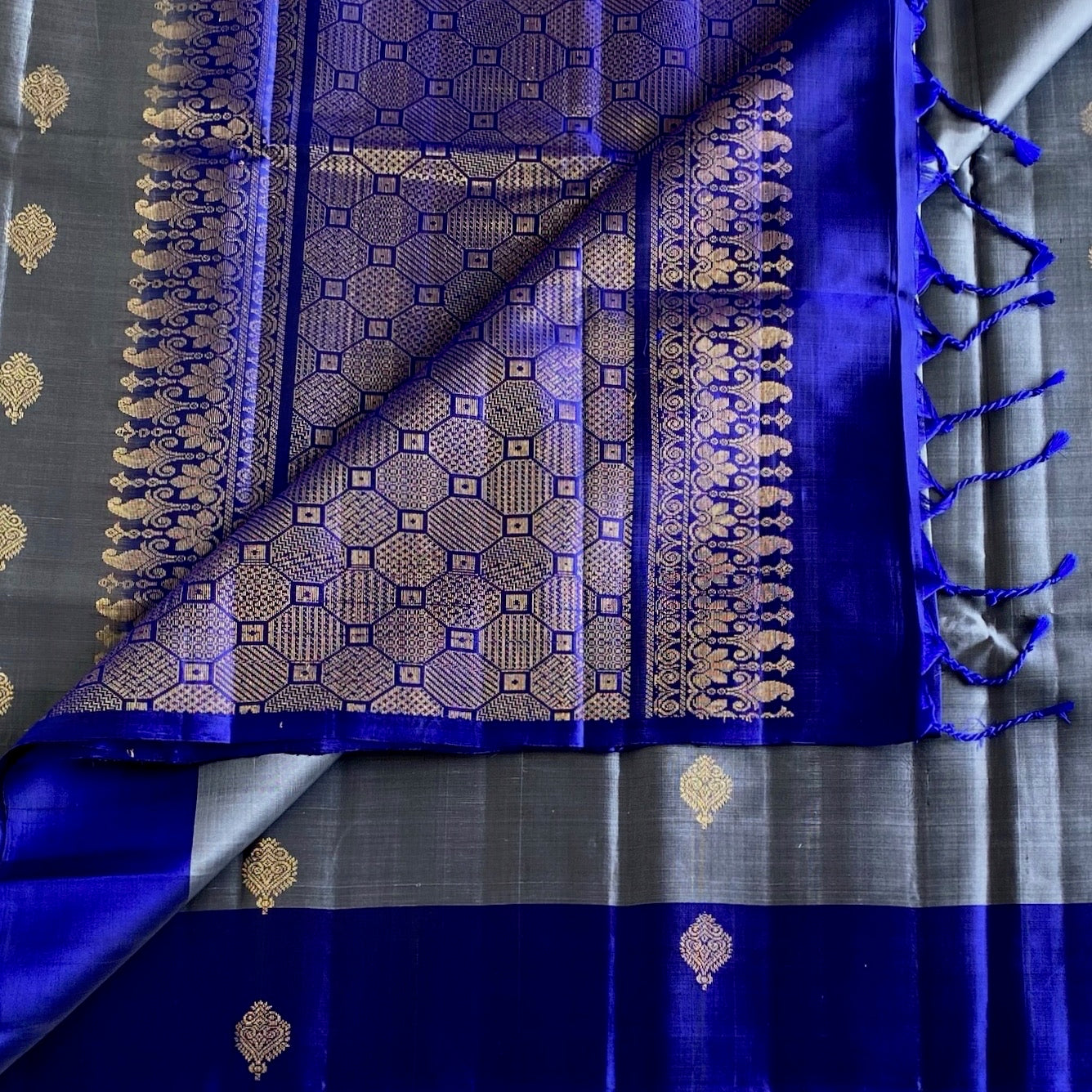 Slate Gray Designer Pure Silk Saree With Royal Blue Pallu