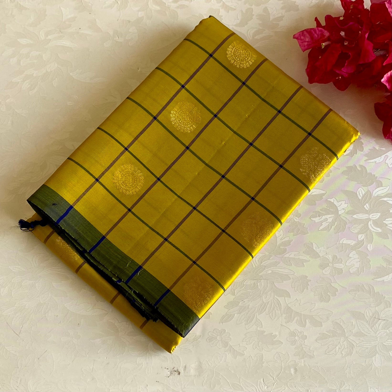 Mustard Green Designer Pure Silk Saree Navy Blue Pallu Gold Zari