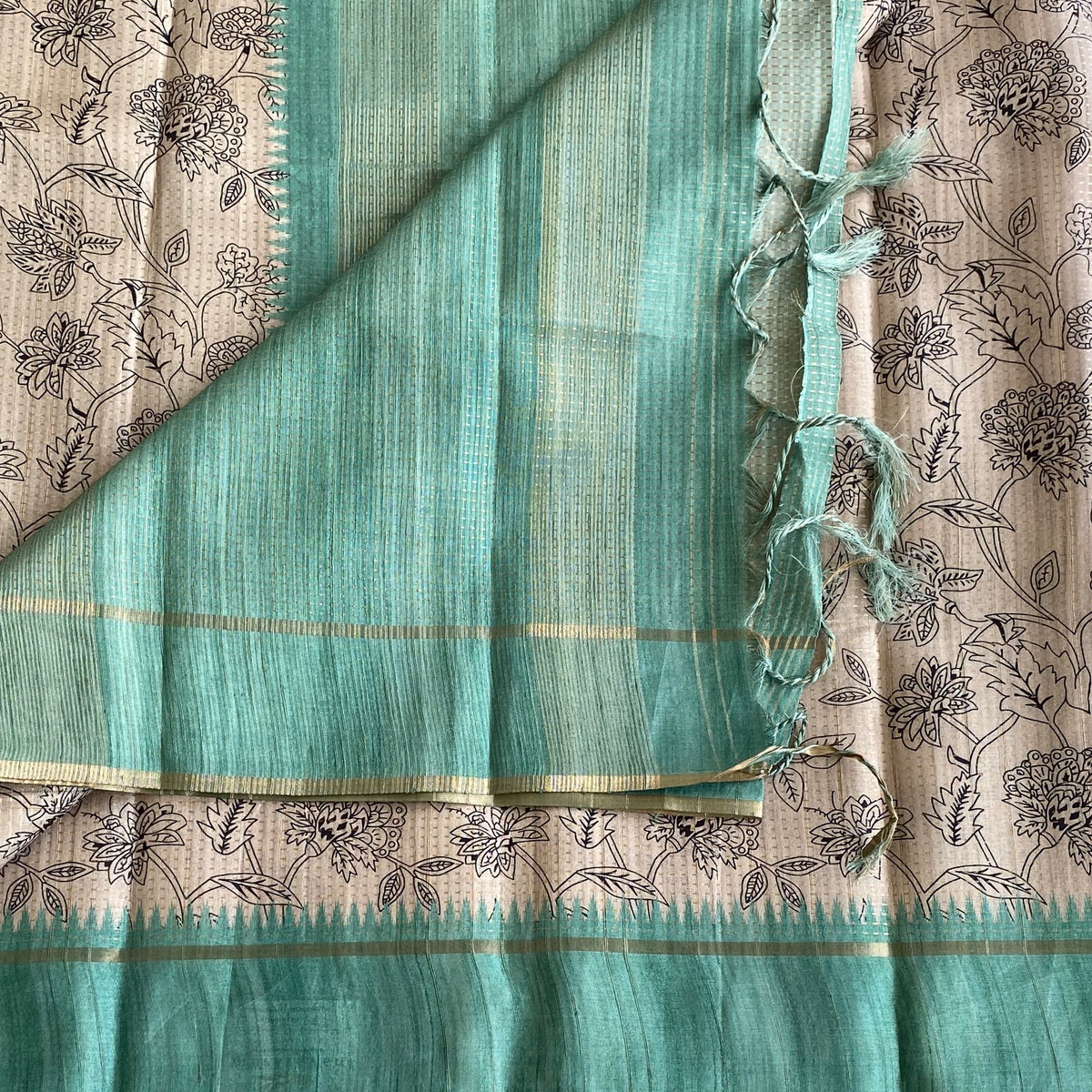 Ecru Beige & Sea Green Soft Tussar Silk Saree With Floral Weave