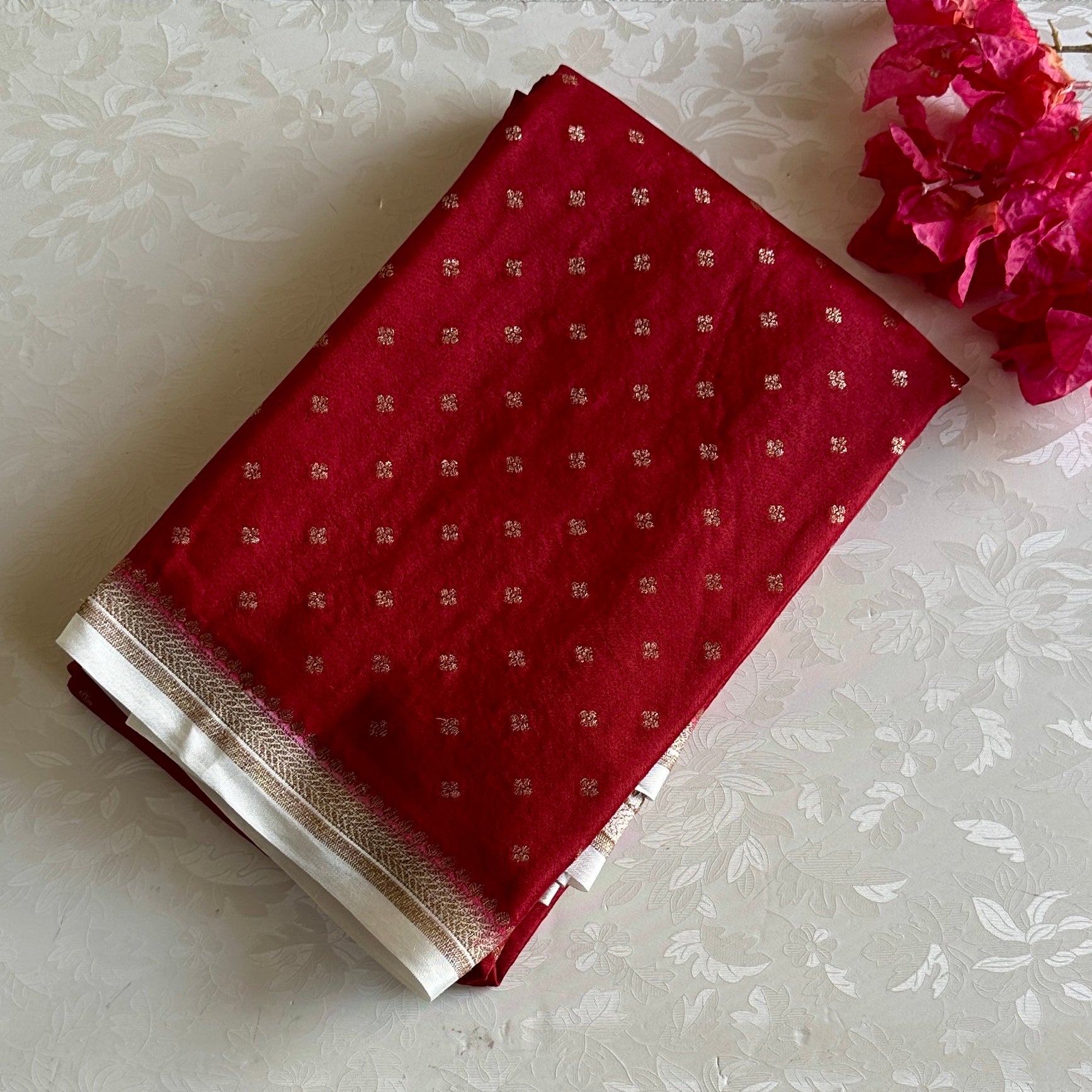 Deep Crimson Banarasi Soft Crepe Silk With Antique Ivory Pallu