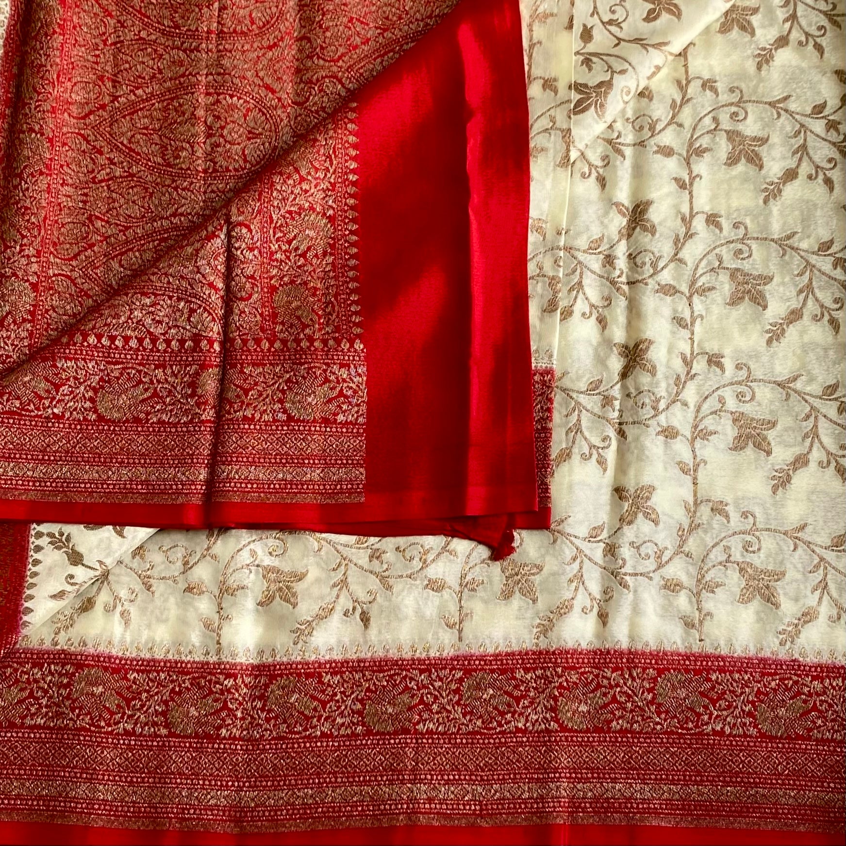 Dreamy Ivory Banarasi Crepe Silk Saree With Crimson Red Brocade
