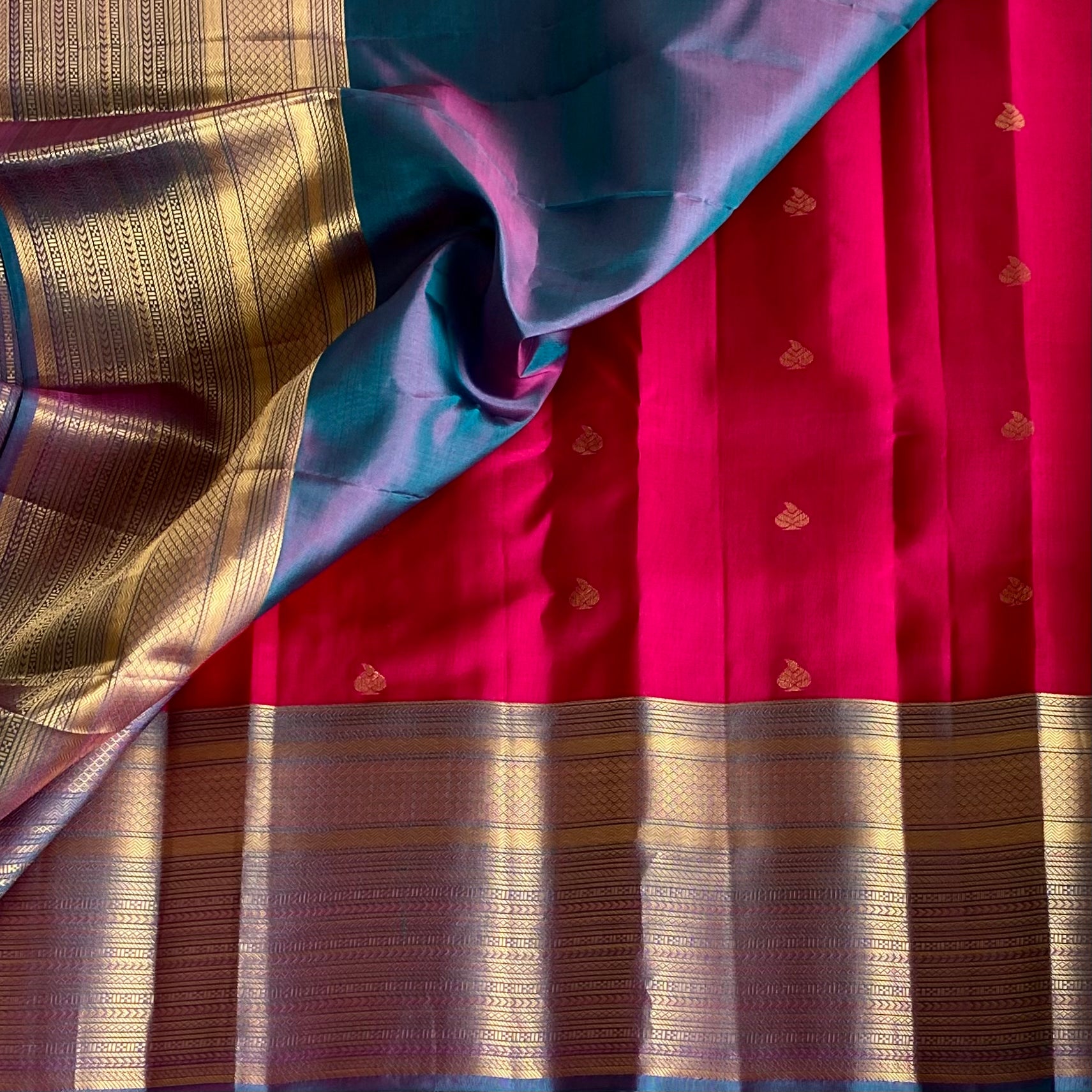 Bronze Brown Designer Pure Silk Saree With Rani Pink Pallu