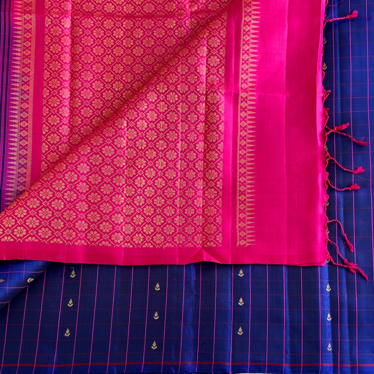 Deep Royal Blue Blue Designer Pure Silk Saree With Hot Pink Pallu
