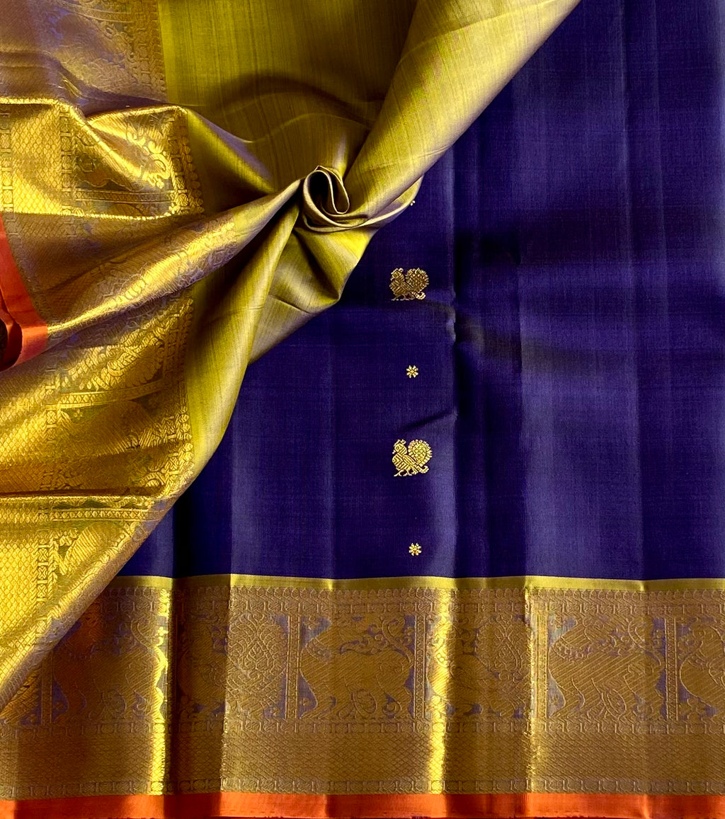 Midnight navy with Royal Gold handwoven Pure Kanjeevaram silk with Pure Zari