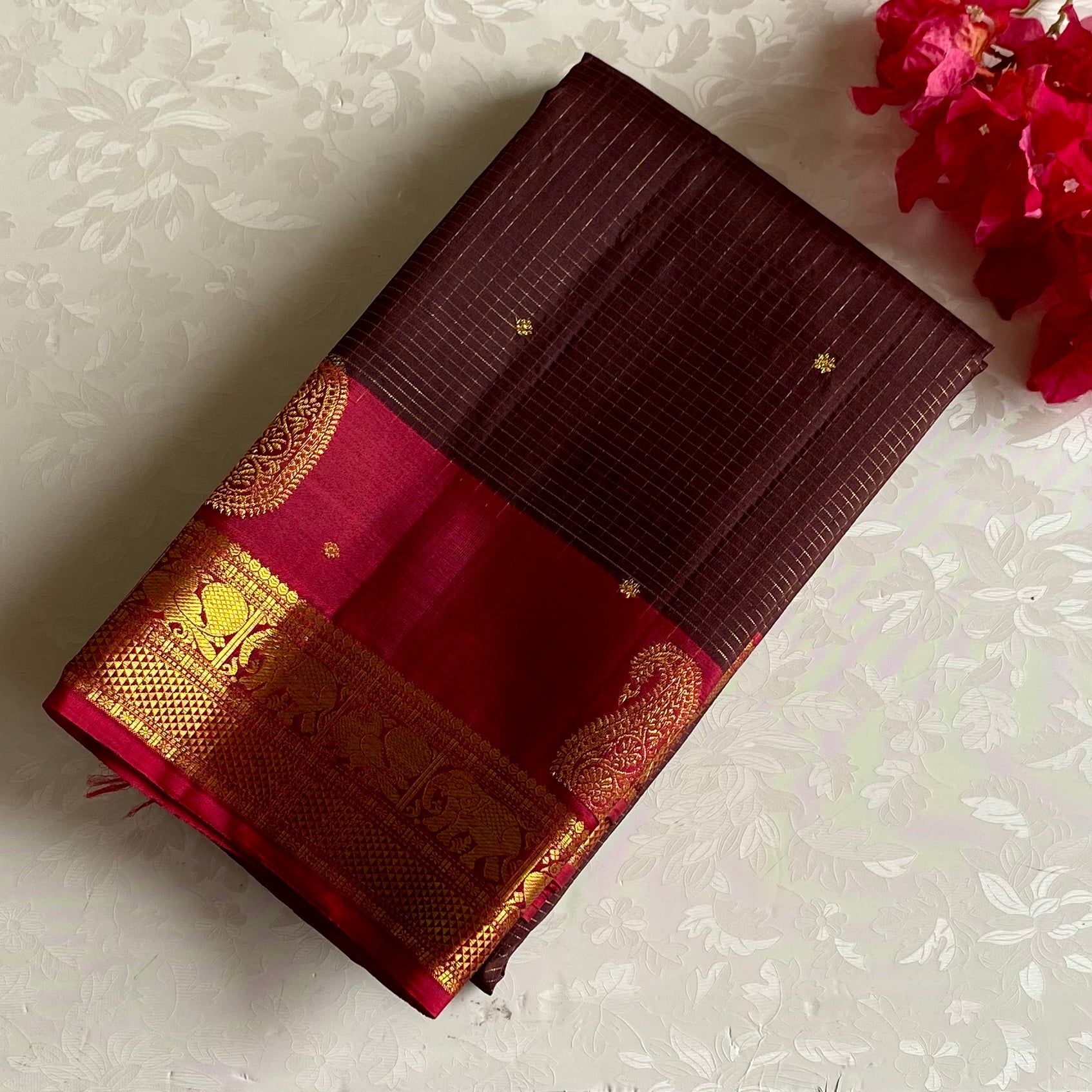 Classic Brown Checkered Pure Zari Kanjeevaram Silk With Deep Raspberry Constrast