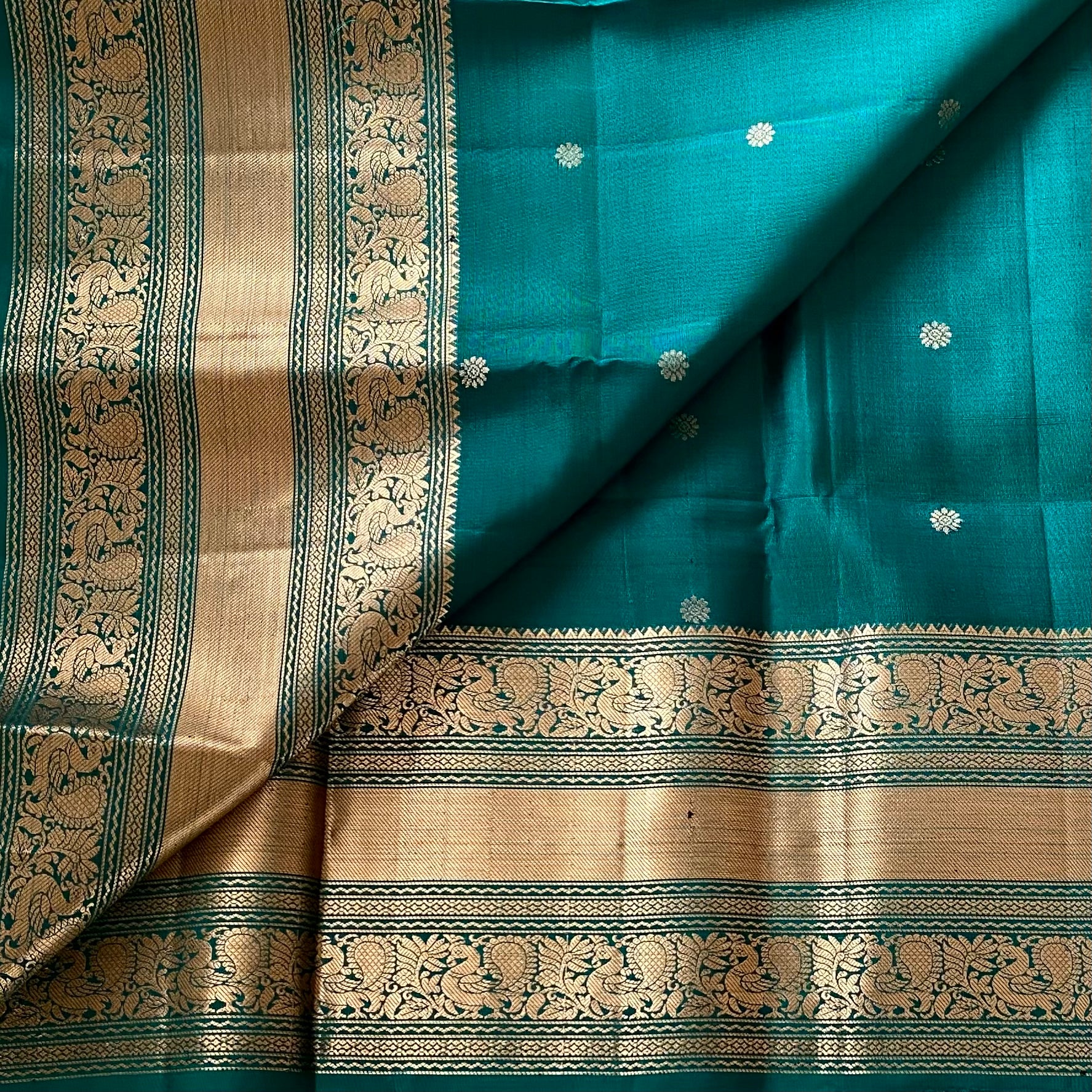 Emerald Green Designer Pure Silk Saree Metallic Gold Zari Border