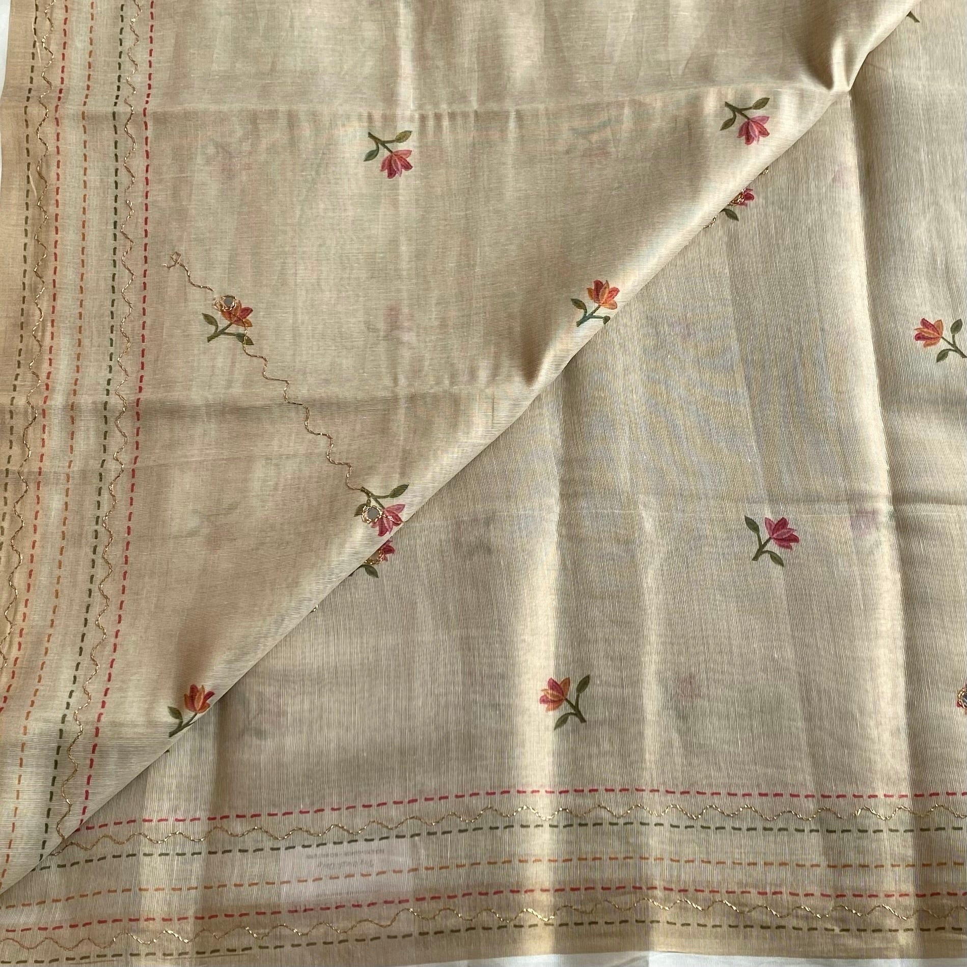 Dreamy Beige Softest Linen Tussar Saree With Dusty Rose Pallu