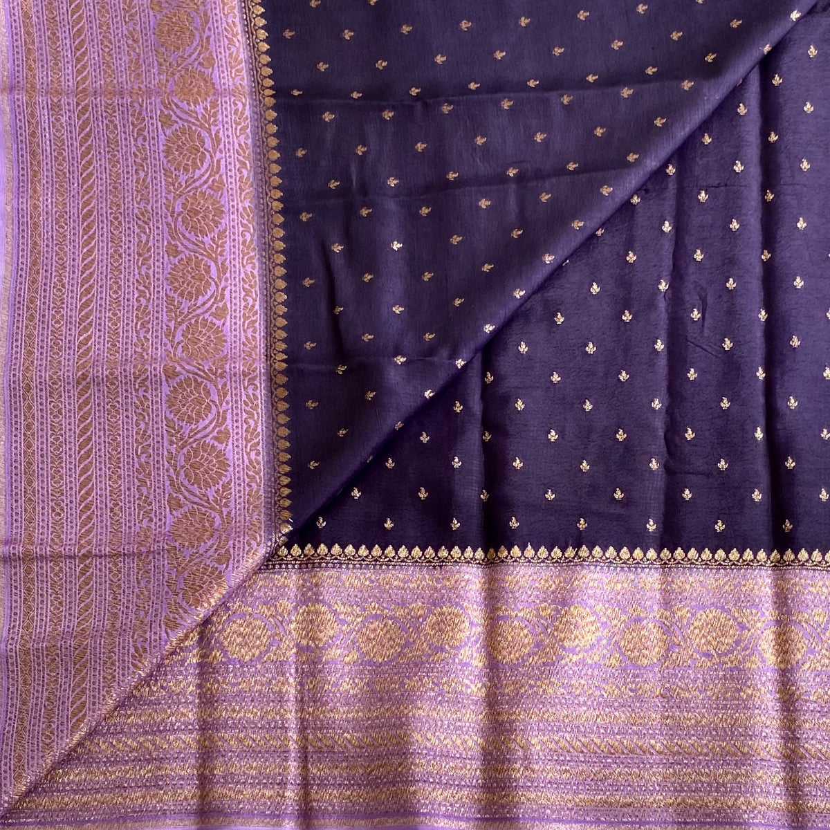 Deep Purple Banarasi Crepe Silk Saree With Lilac Lavender Pallu And Gold Brocade