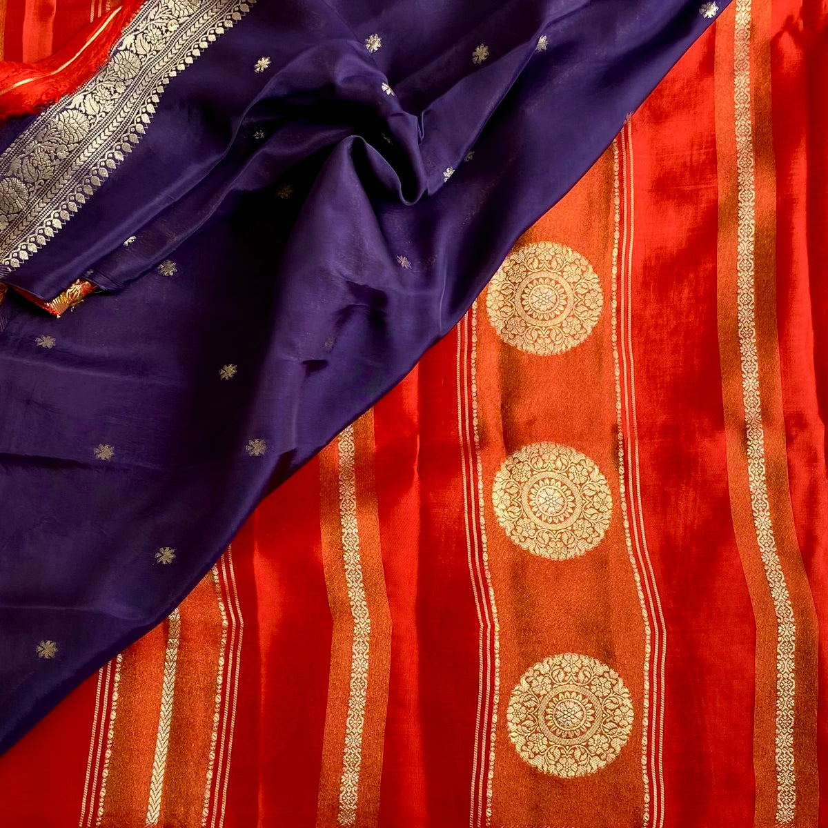 Vermilion Red Designer Soft Crepe Saree With Antique Gold Pallu