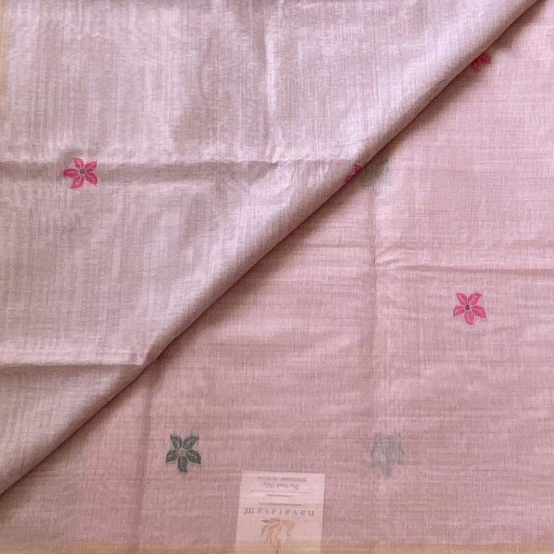 Elegant Lavender Floral Tassel Saree with Gold Thread Work Pallu