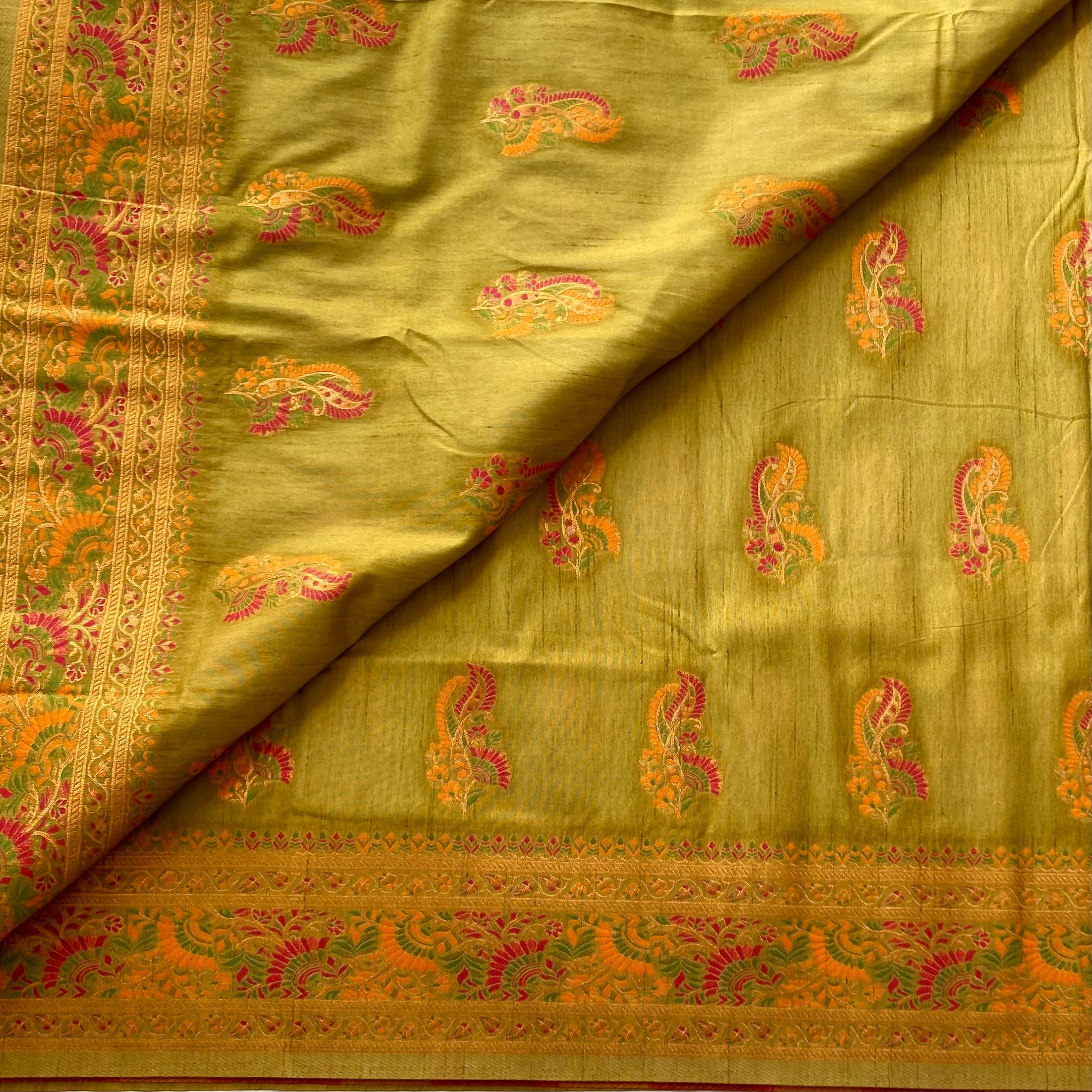 Traditional Olive Green Silk Paisley Saree Gold Zari Floral Border