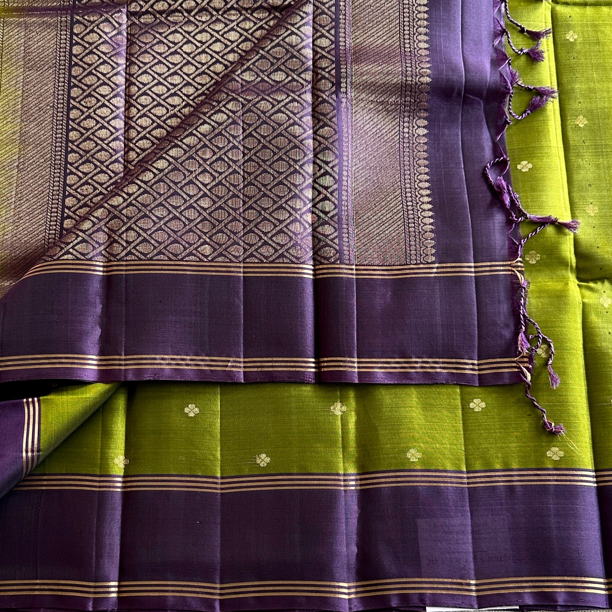 Chartreuse Green with Deep Purple Designer Lightweight Pure Silk