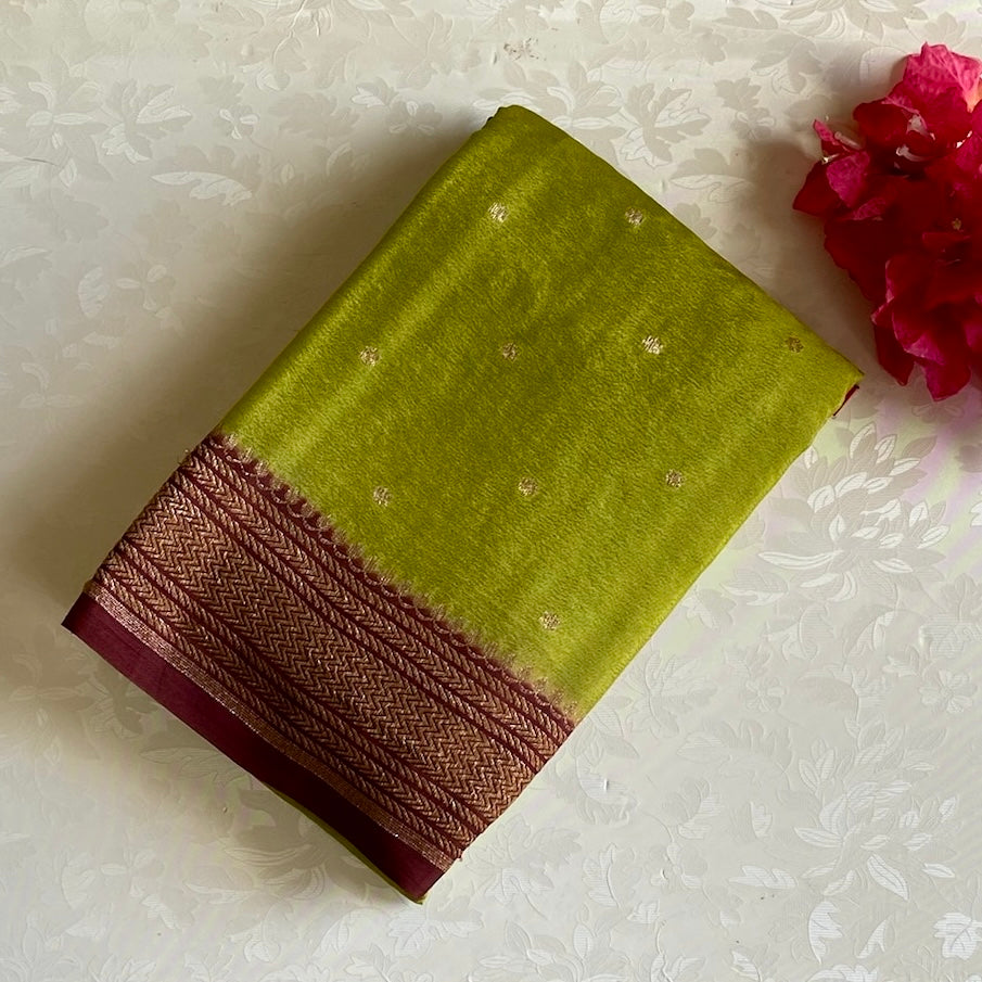 Lime Green Banarasi Crepe Silk Saree With Deep Maroon Pallu