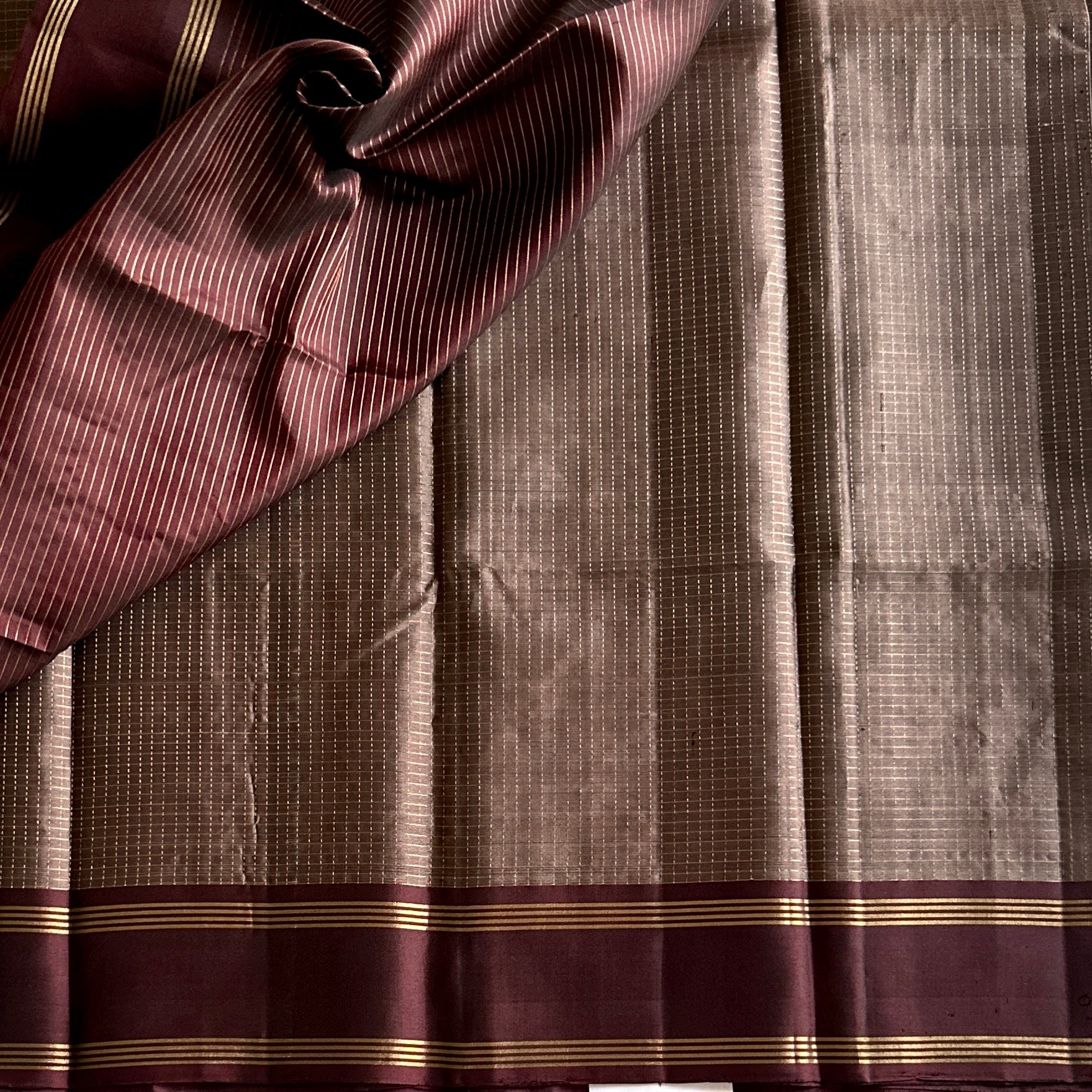 Taupe Burgundy Saree Gold Zari Checked Body Traditional Pallu Wear