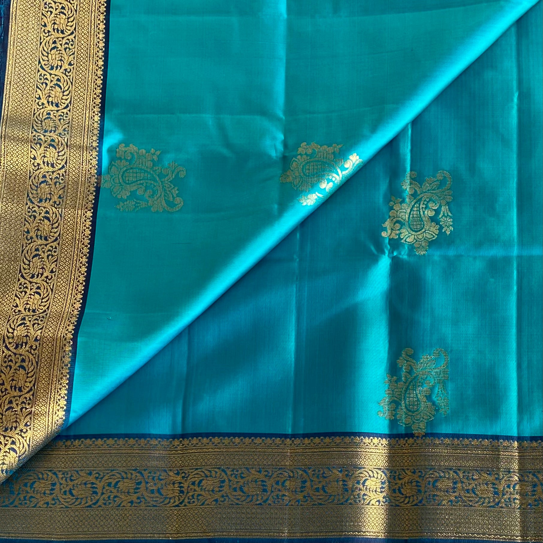 Designer Pure Silk Turquoise Saree With Peacock Blue Pallu Brocade Border