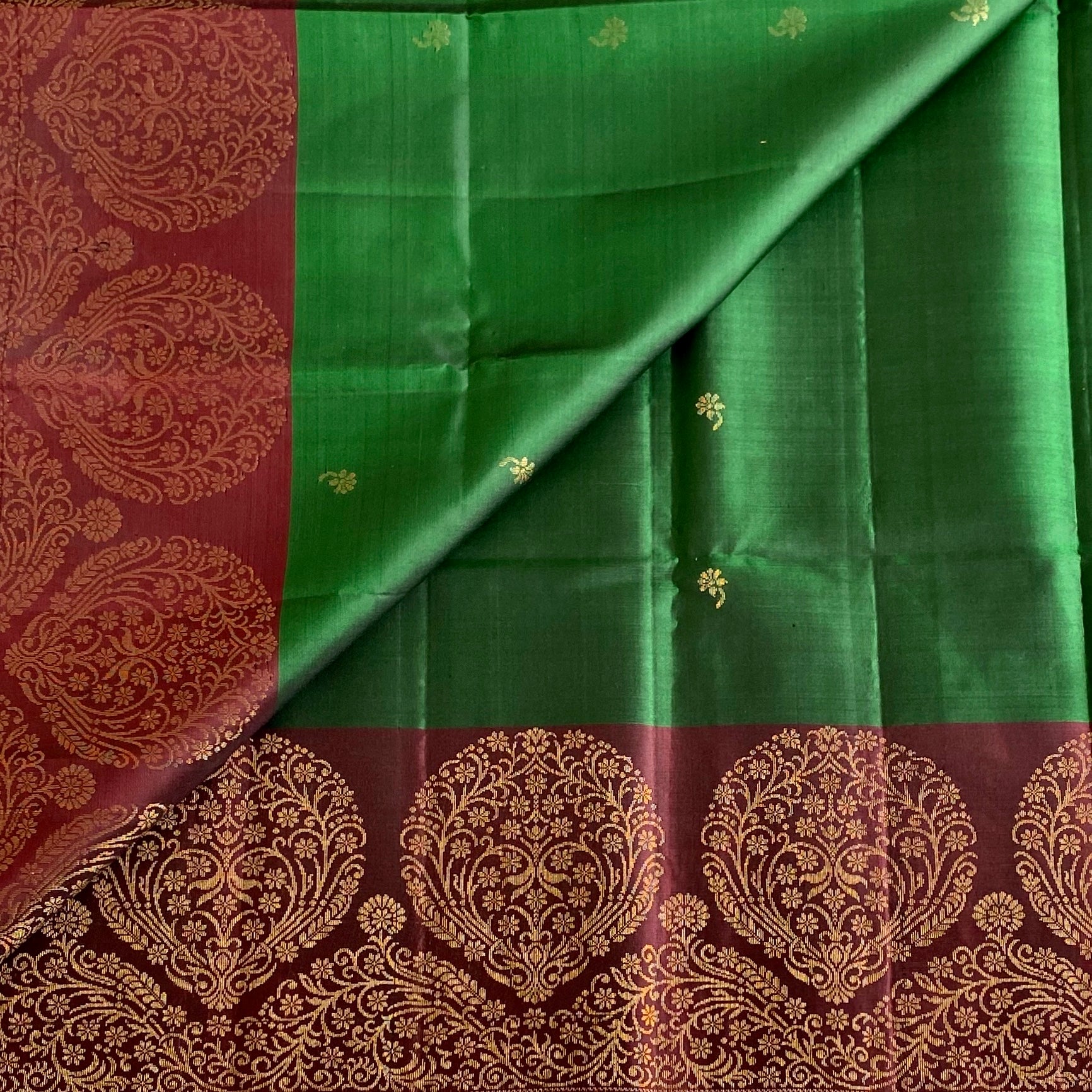 Bottle Green Designer Pure Silk Saree With Stunner Maroon Pallu