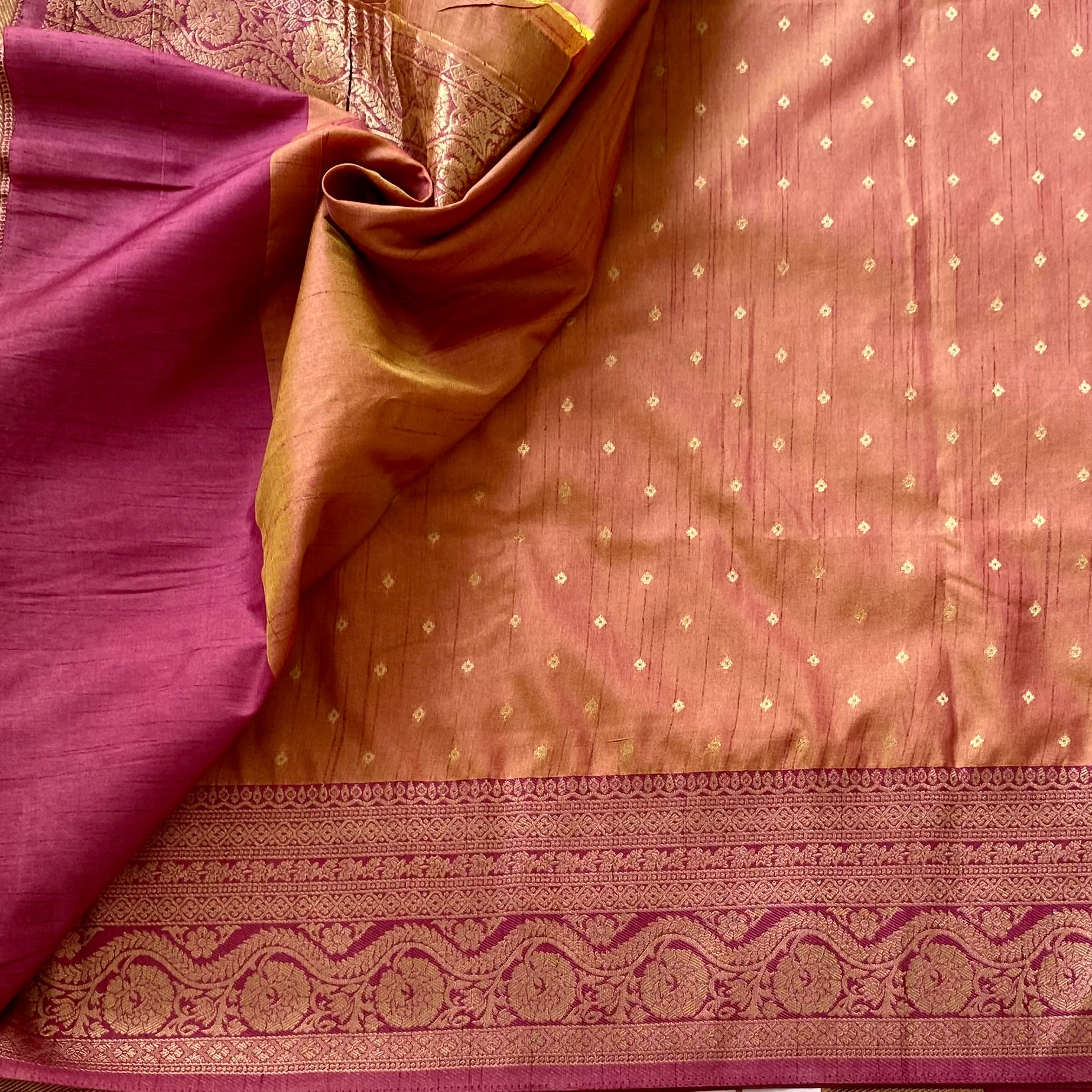 Muted Burnt Orange Banarasi Soft Tussar Saree With Mauve Pink Pallu
