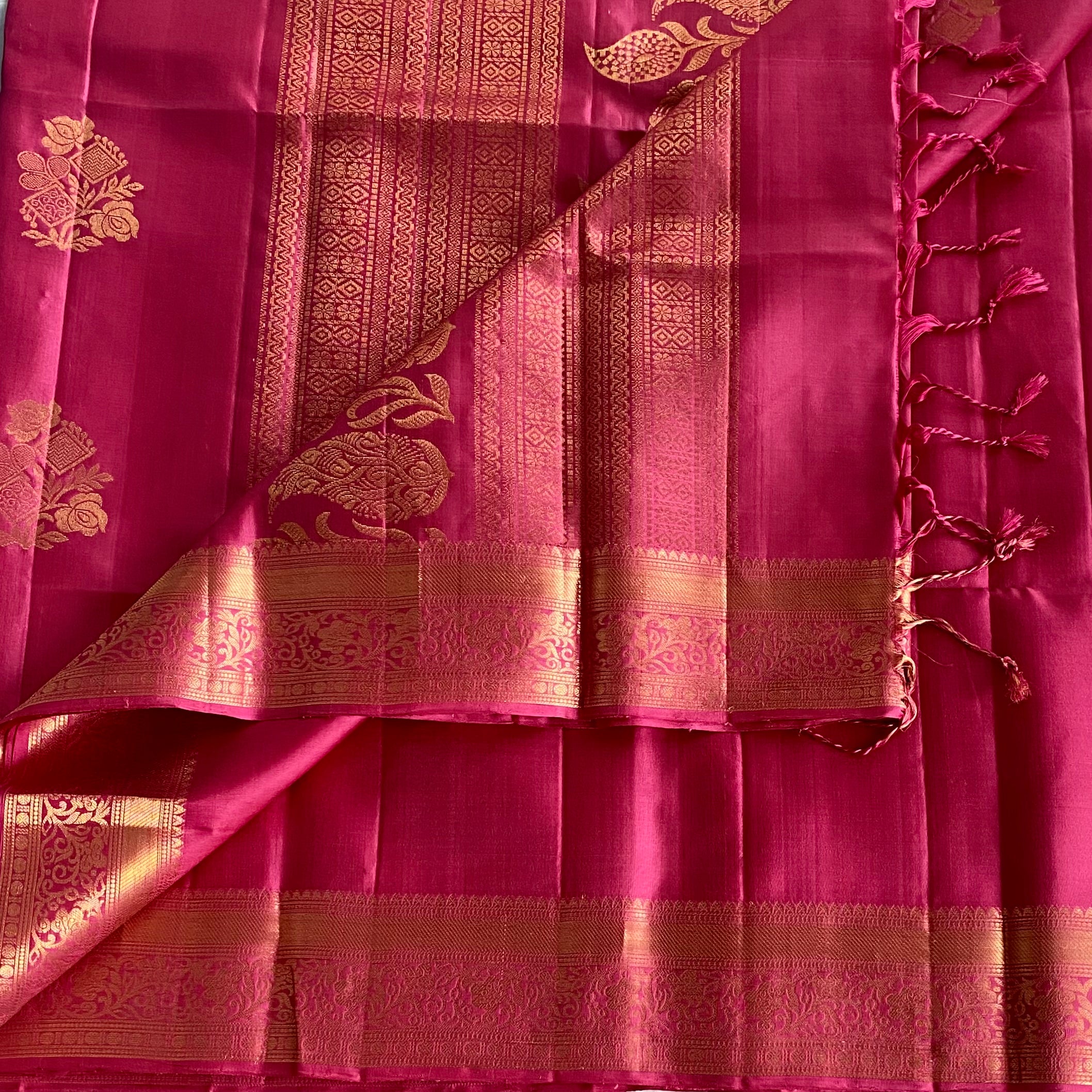 Designer Pure Silk Rani Pink Saree With Antique Gold Pallu And Border