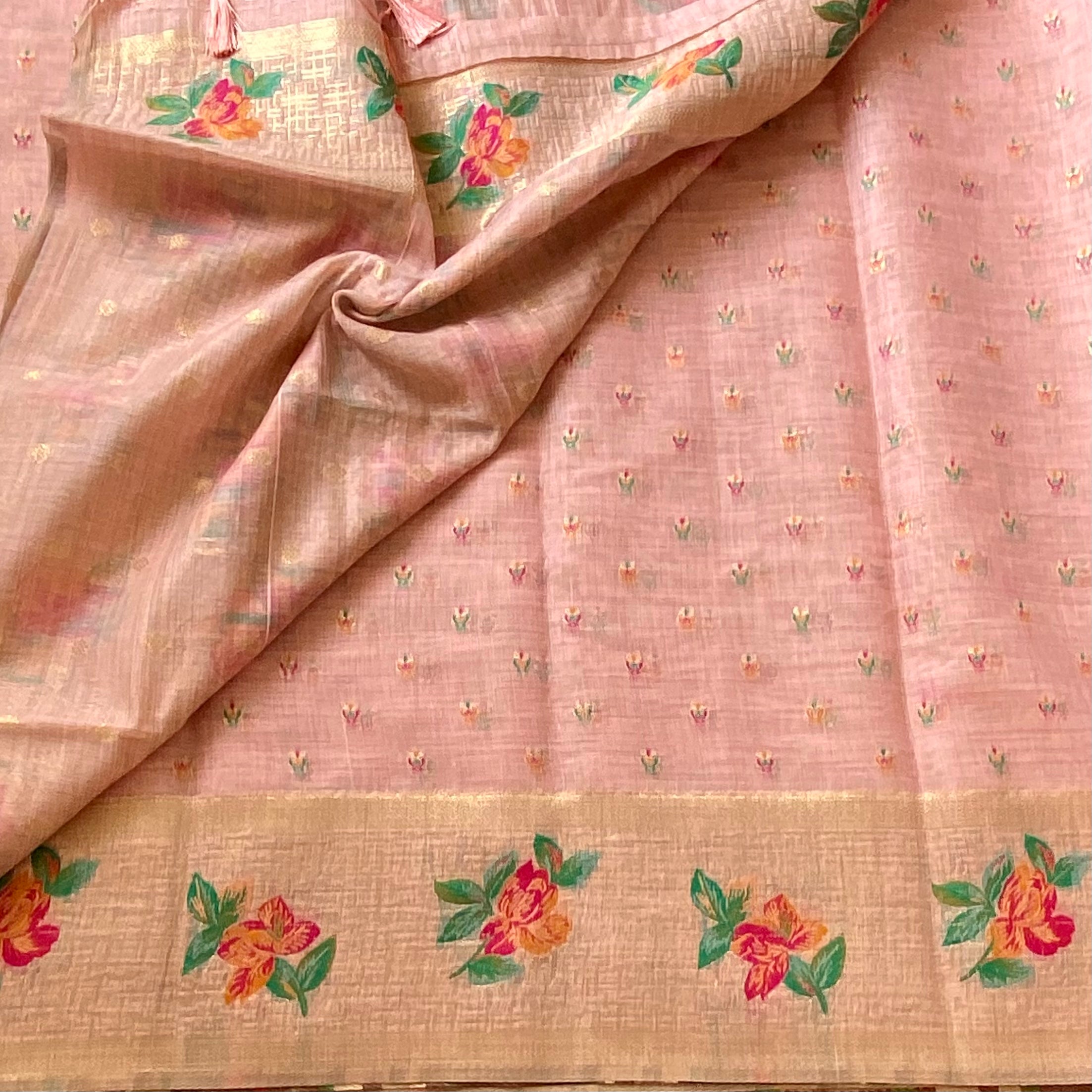 Peach Pink Floral Saree With Gold Brocade Border Tassel Pallu