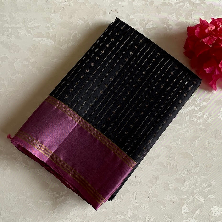 Jet Black Designer Pure Silk Saree With Onion Pink Pallu