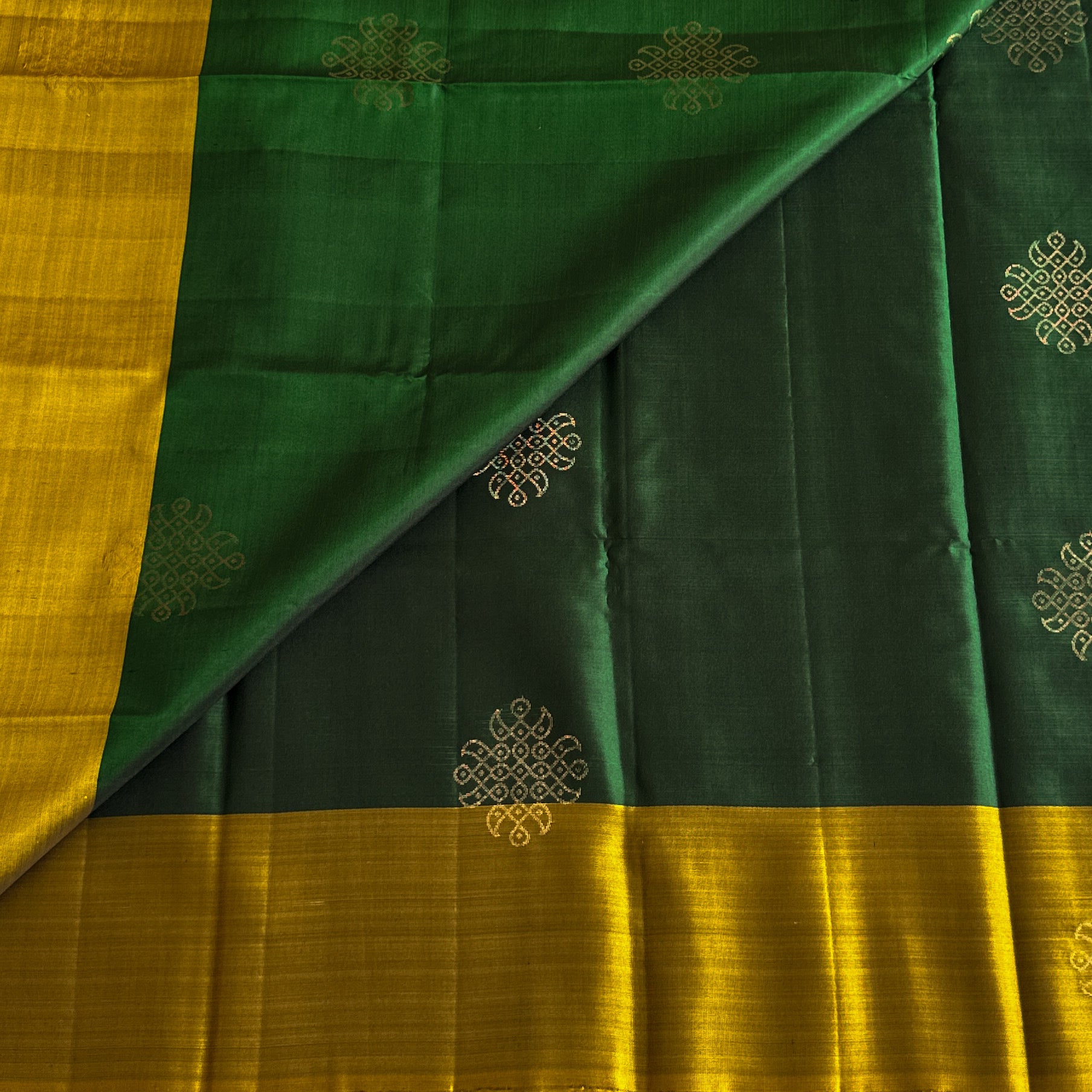 Emerald Green Silk Saree With Mustard Golden Zari Pallu Kollam weave