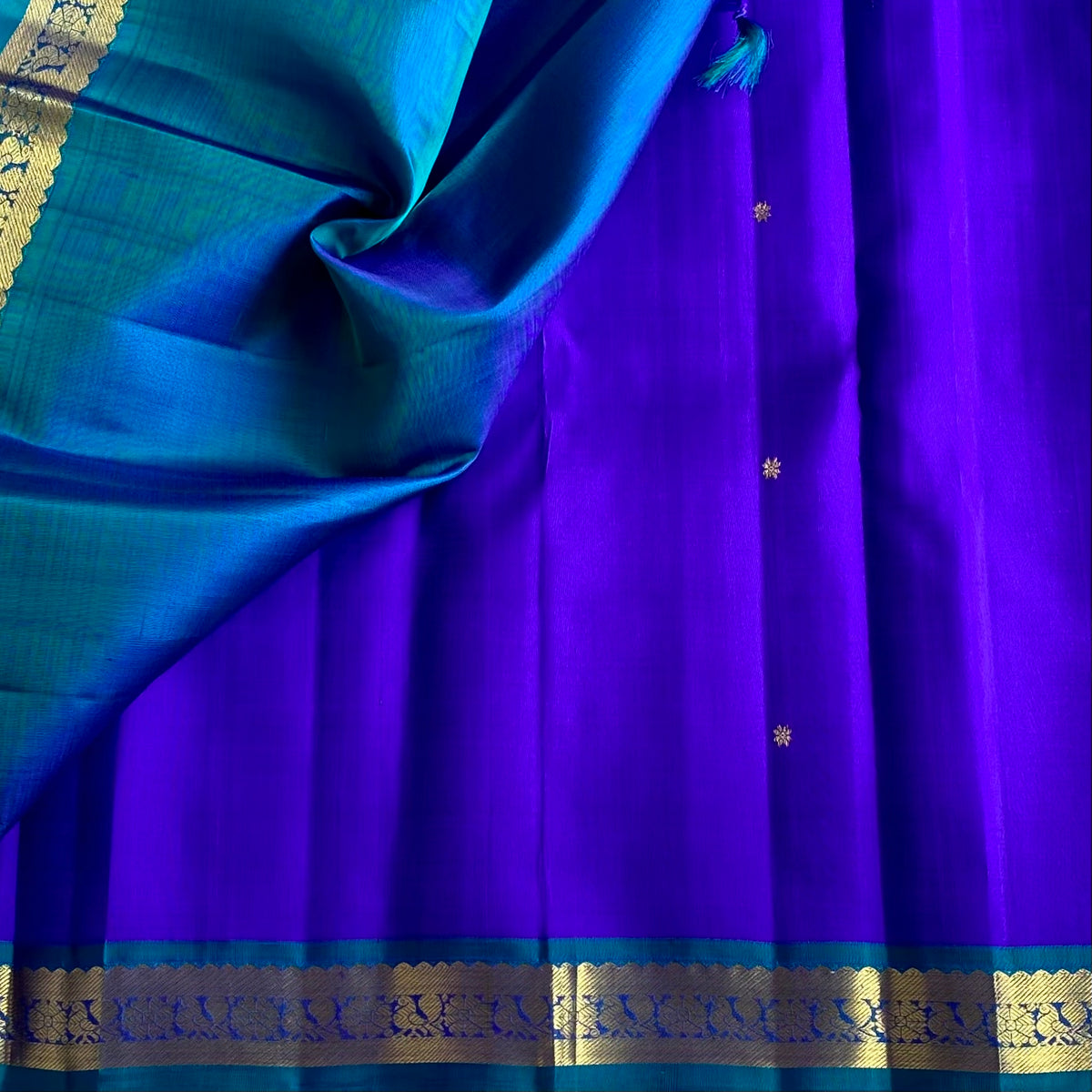 Royal Bluish Purple Kanjeevaram Pure Zari Silk Saree With Turquoise Pallu