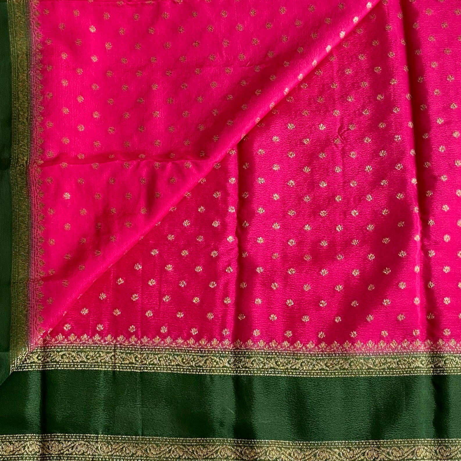 Cherry Pink Banarasi Crepe Silk Saree With Bottle green Pallu