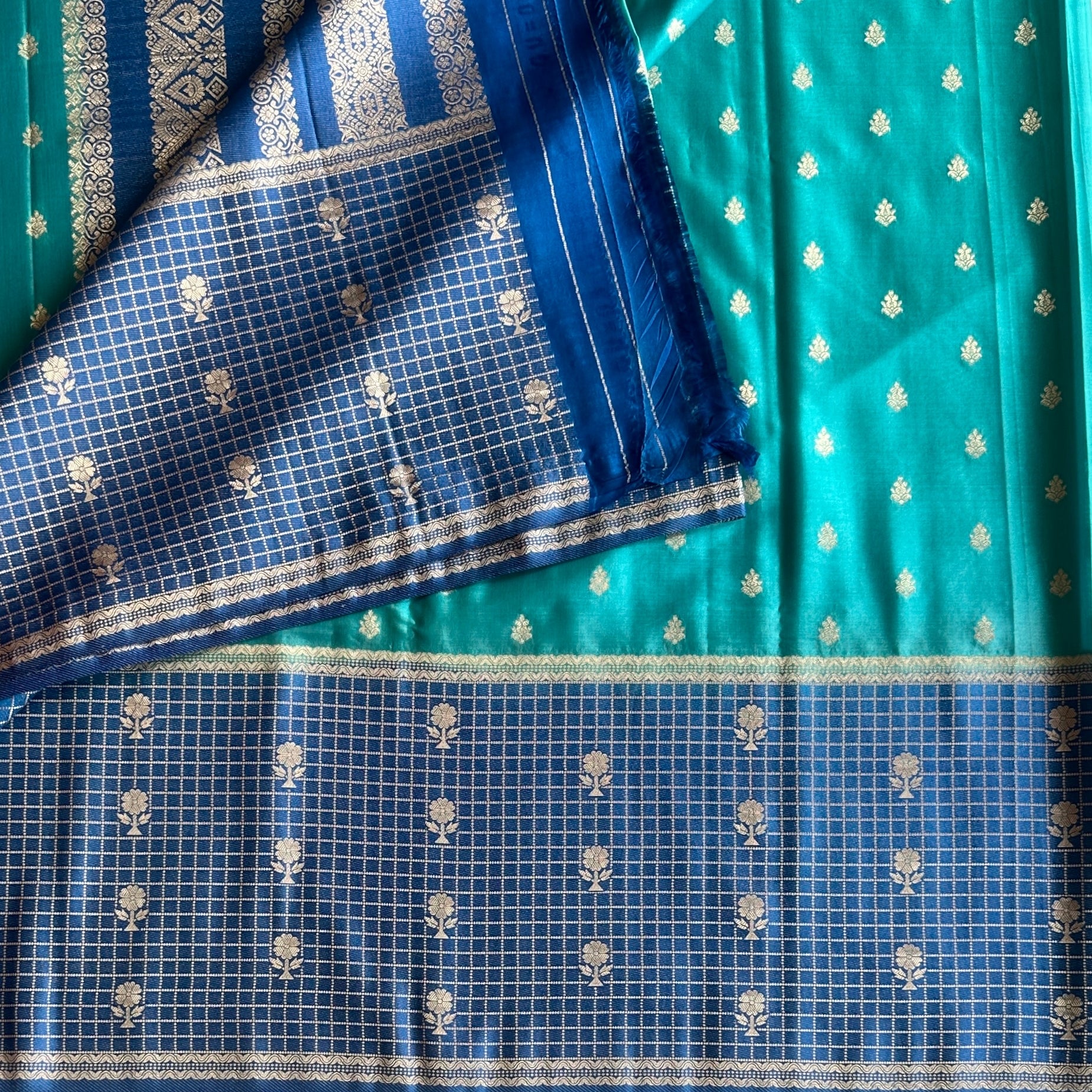 Teal Green Silk Saree Royal Blue Silver Zari Floral Buta
