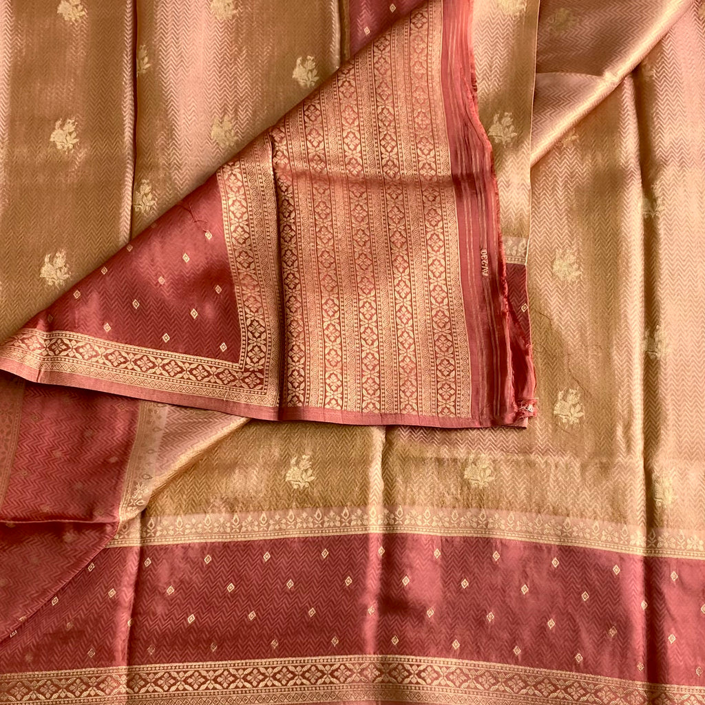 Antique Gold Soft Crepe Silk Saree With Dusty Rose Pallu