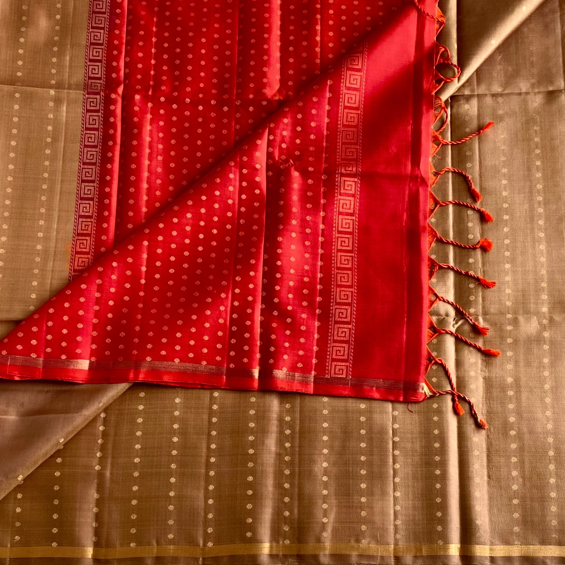 Bronze Brown Designer Pure Silk Saree With Vivid Red Pallu