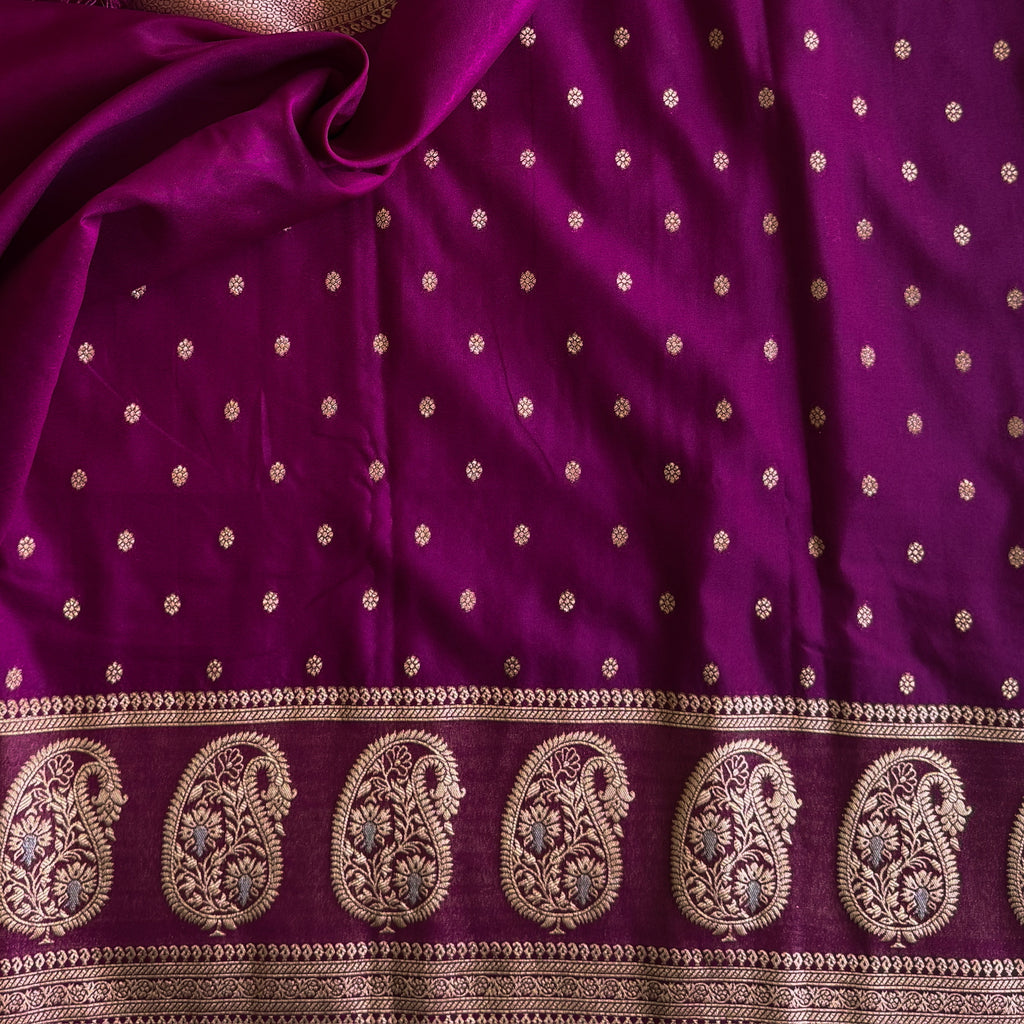 Magenta Gold Brocade Saree Paisley Border Tassel Pallu Traditional Wedding