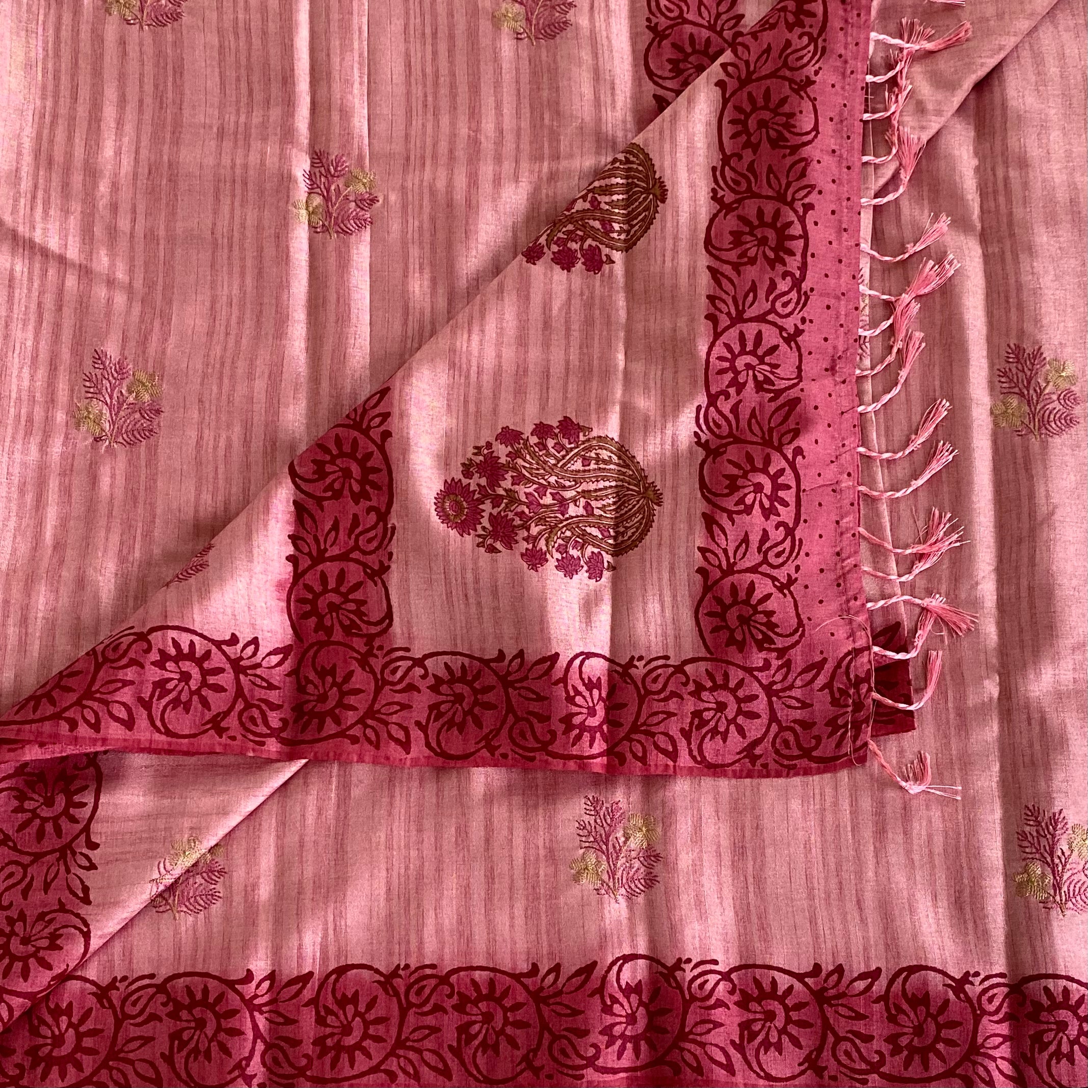 Light Pink Saree with Magenta Floral Border Paisley Gold Threadwork